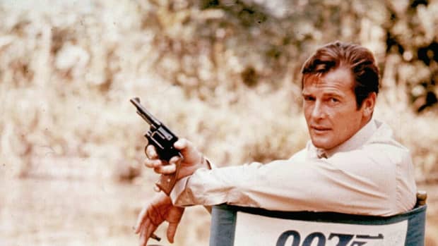 rip - -罗杰摩尔爵士排名- - 007电影