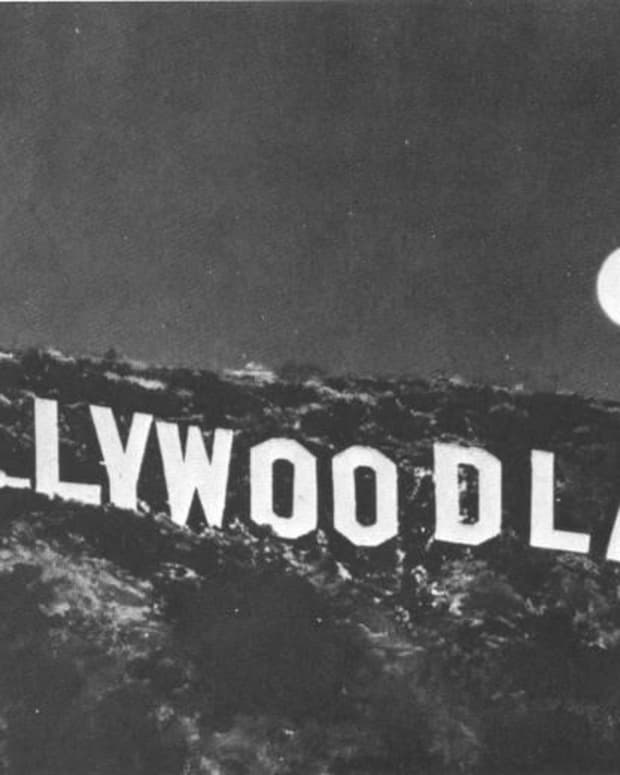 最初的好莱坞标志