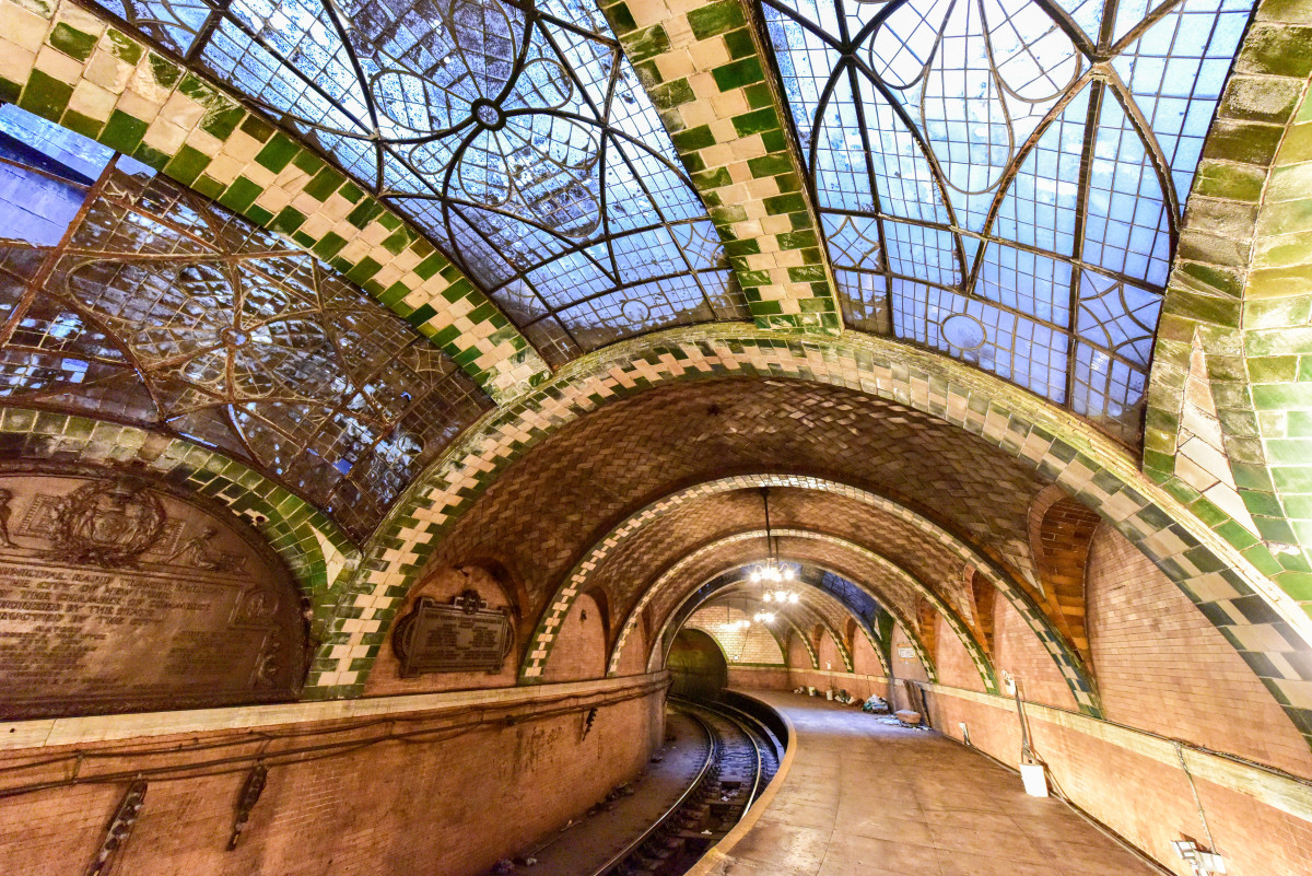 Video Explains How To See The Ghost Subway Station In Nyc