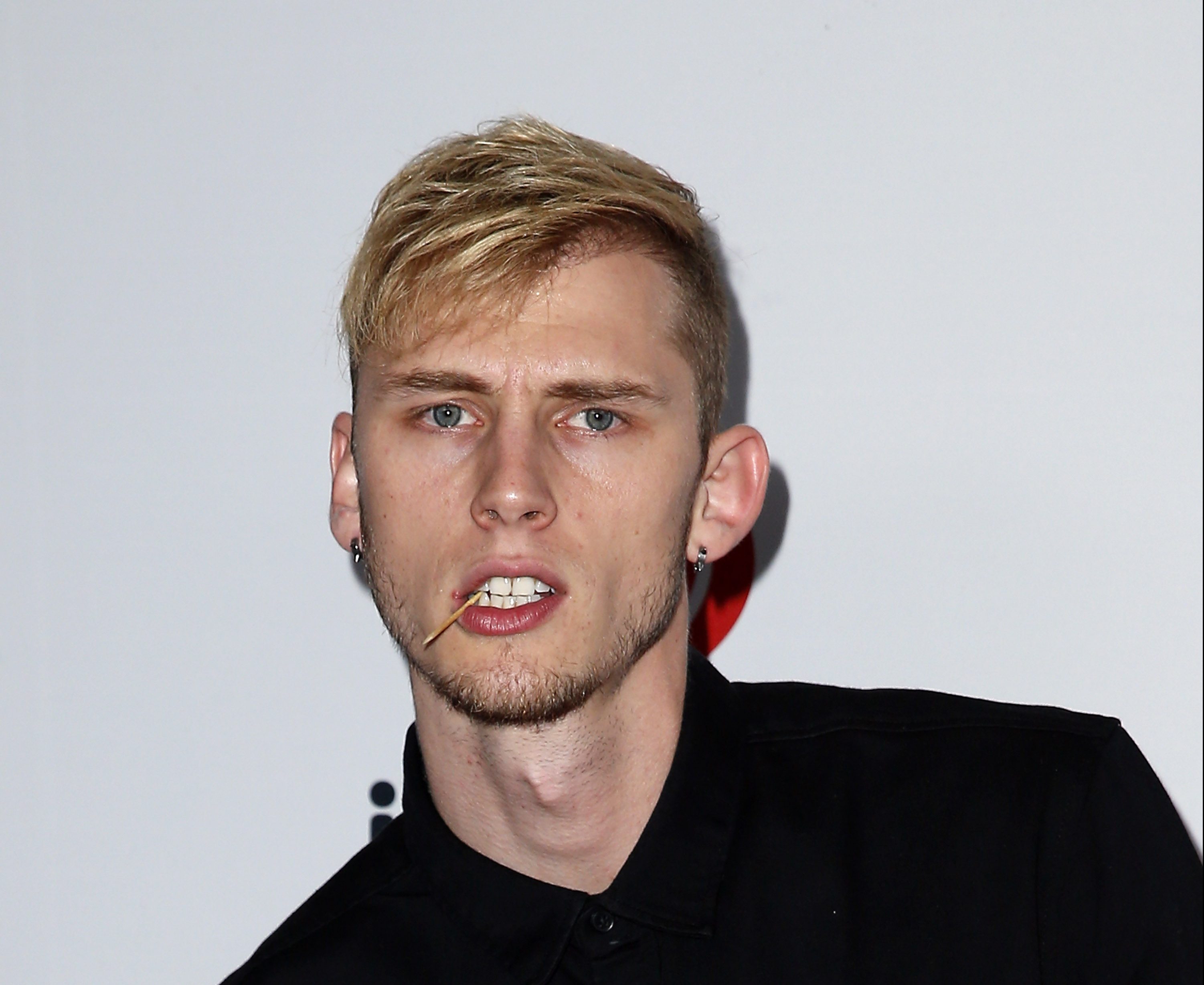 Machine Gun Kelly To Perform In Israel This Summer | The Purple Snake ...