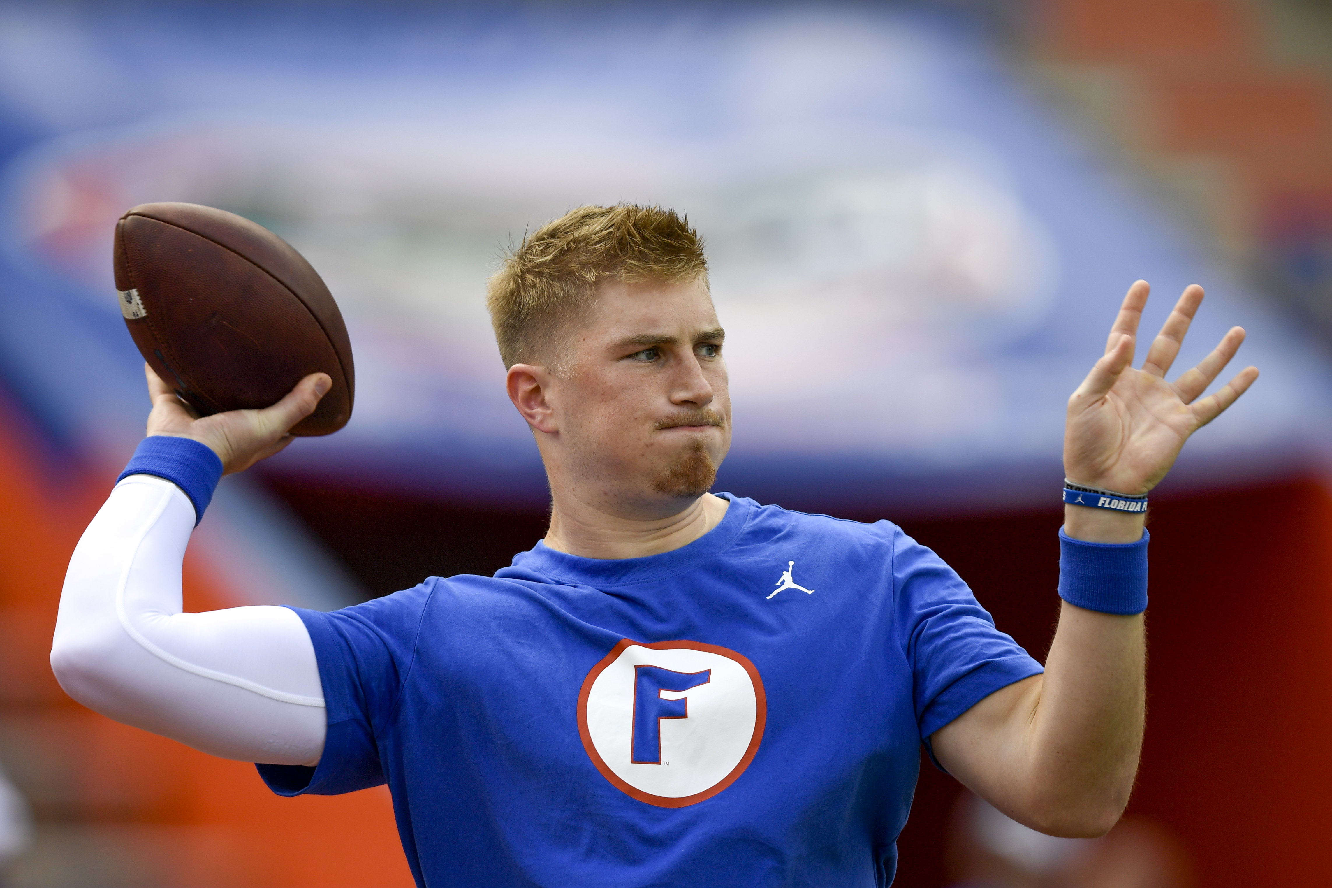 Gators quarterback Kyle Trask suffers injury vs. Auburn, returns a