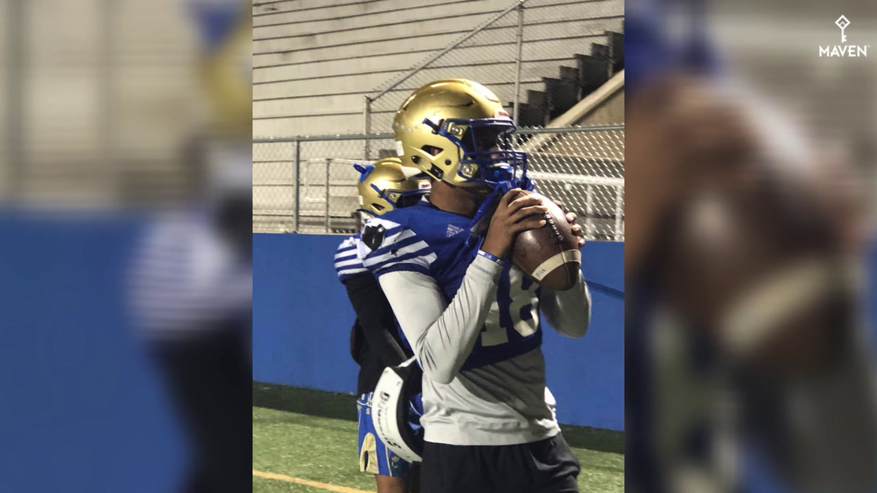 Live Scouting and Interviewing Gators 2021 QB Commit Carlos Del Rio