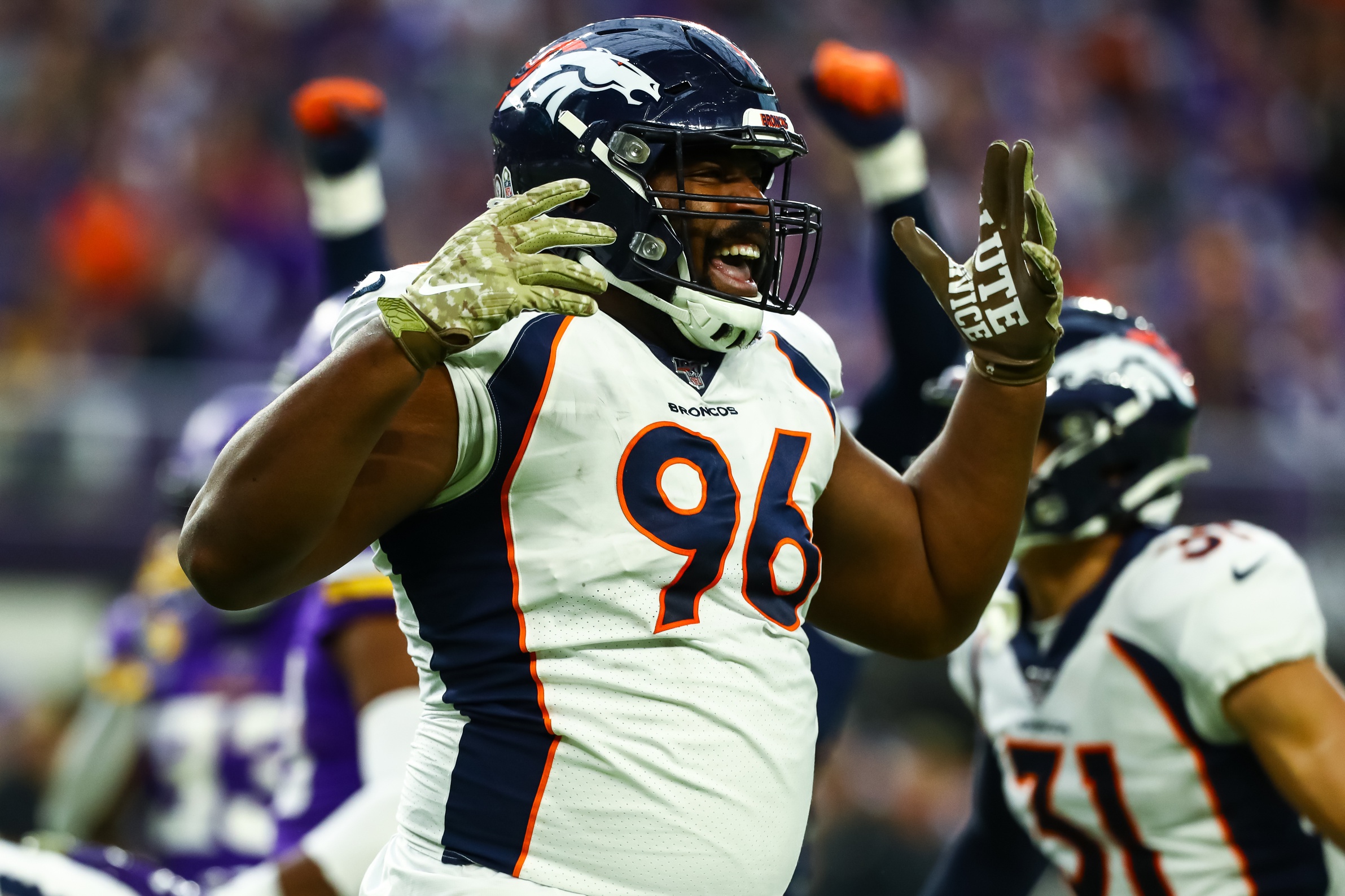 Shelby Harris' Possible Return to Broncos 'Is About the Money'