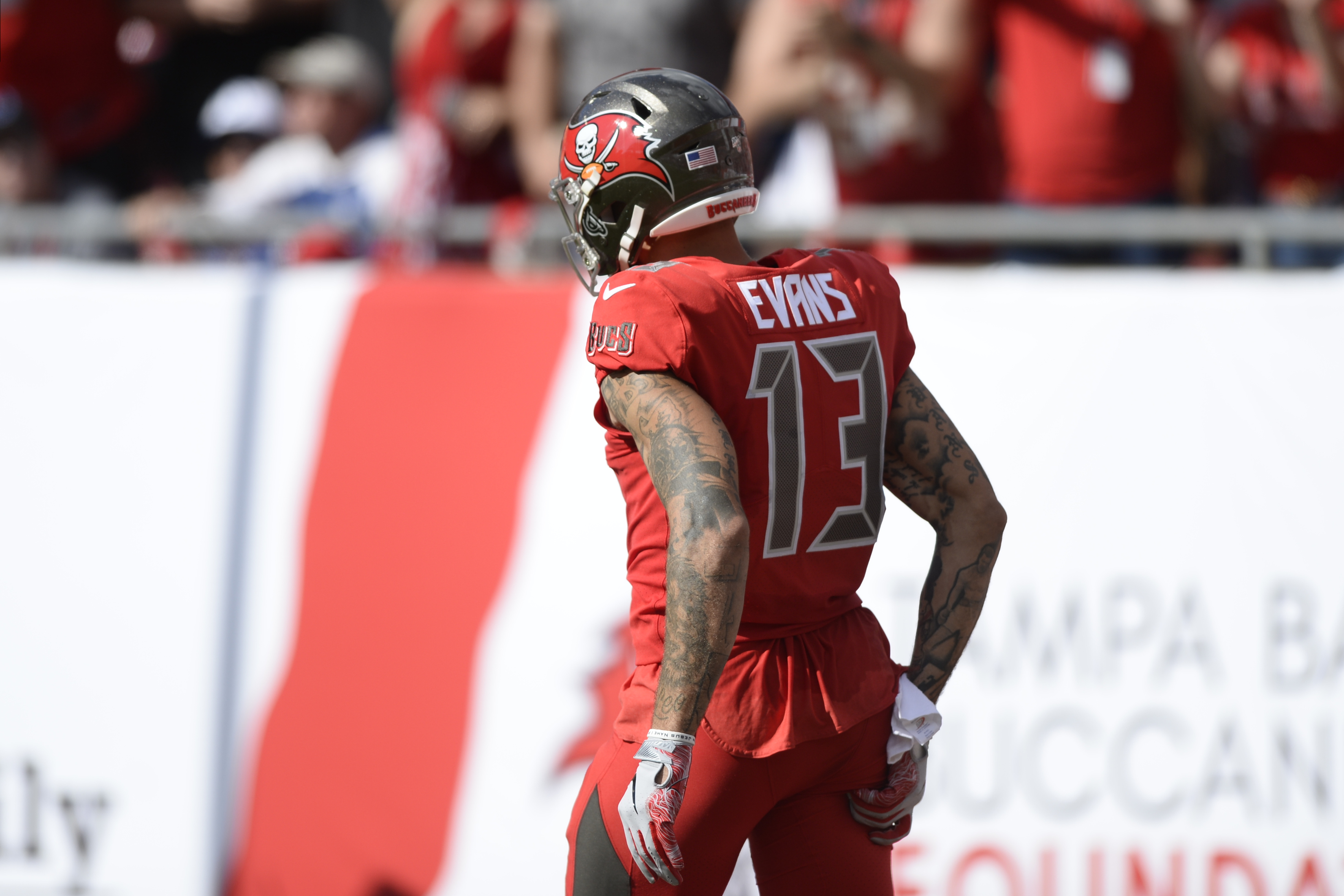 mike evans stats 2020