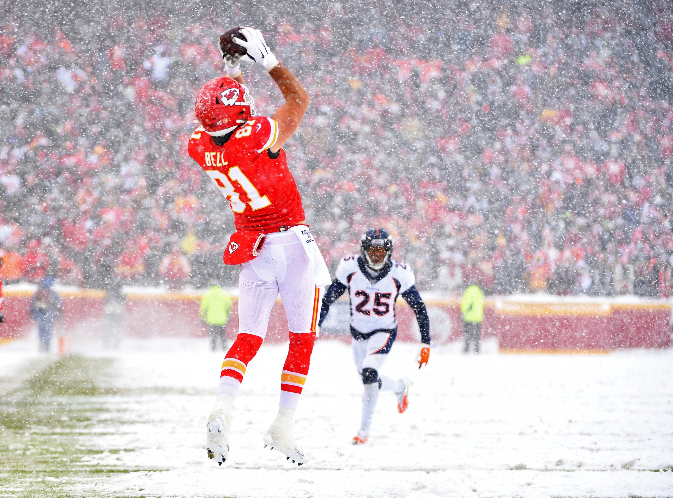 Photo Gallery: Best Moments from Chiefs-Broncos in Week 15