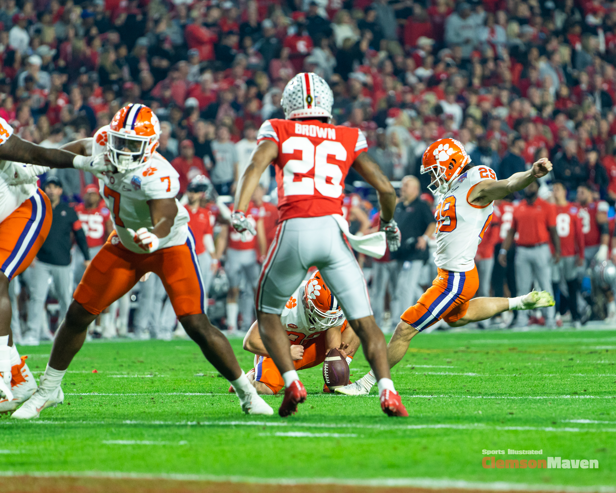 Photo Gallery: 2019 Playstation Fiesta Bowl First Half