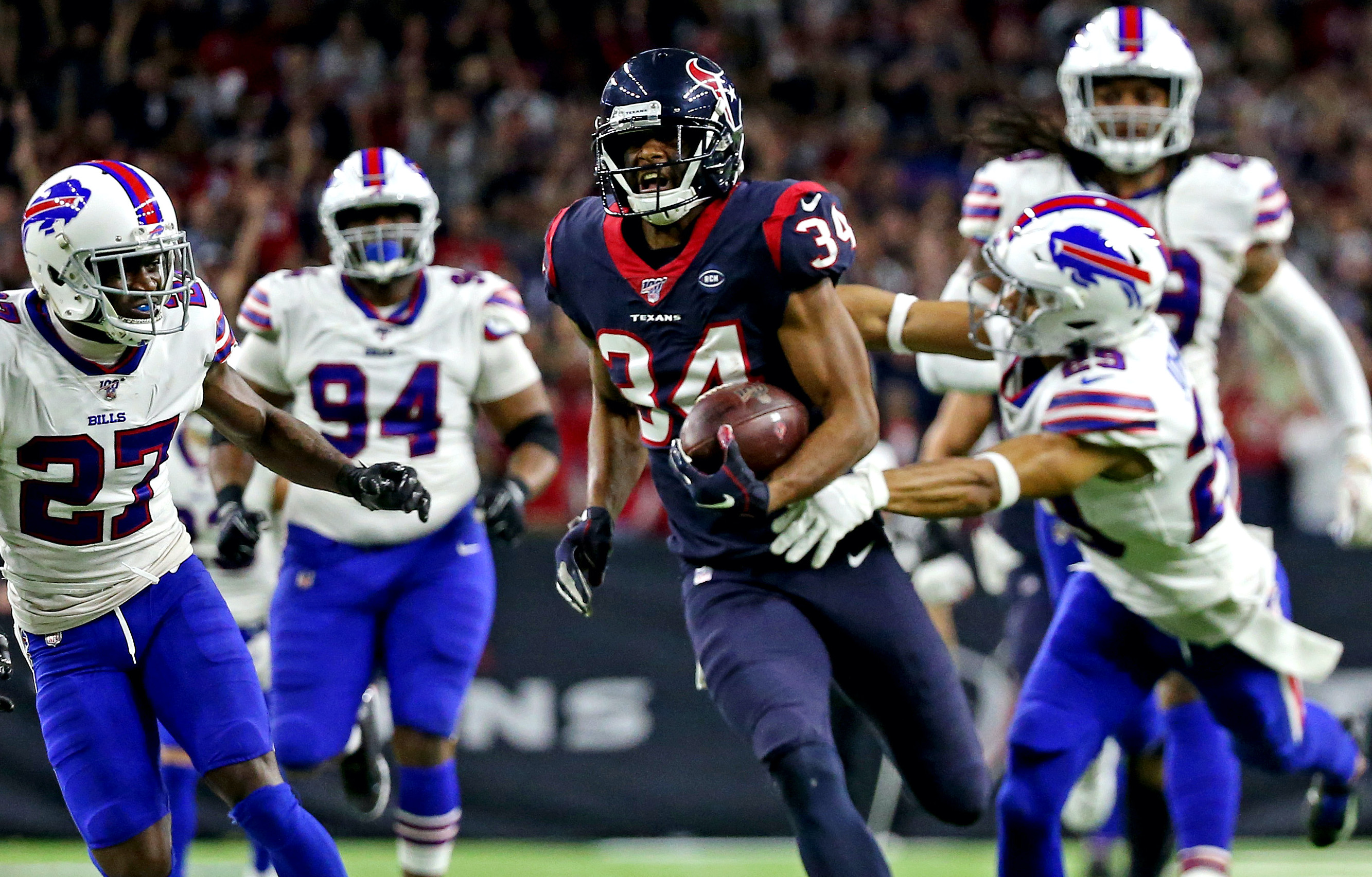 Taiwan Jones Makes His Mark For the Texans In Playoff Win