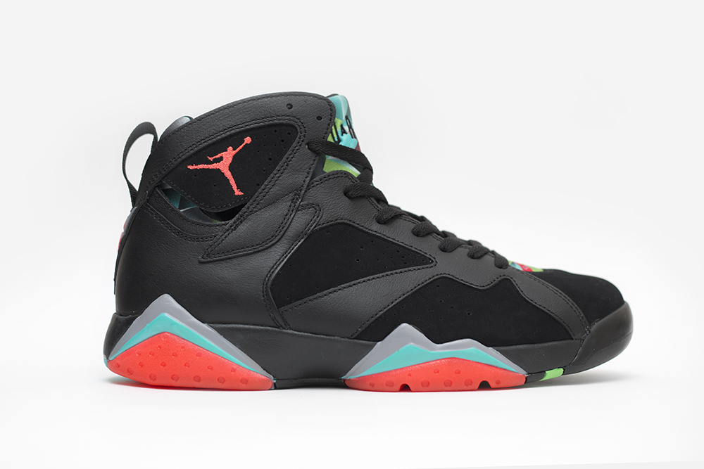 flight club fake shoes