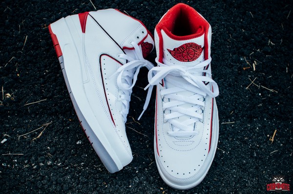 red and white jordan 2s