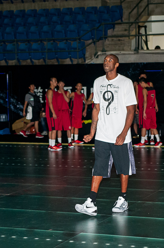 Kobe Bryant Debuts Nike Kobe 9 