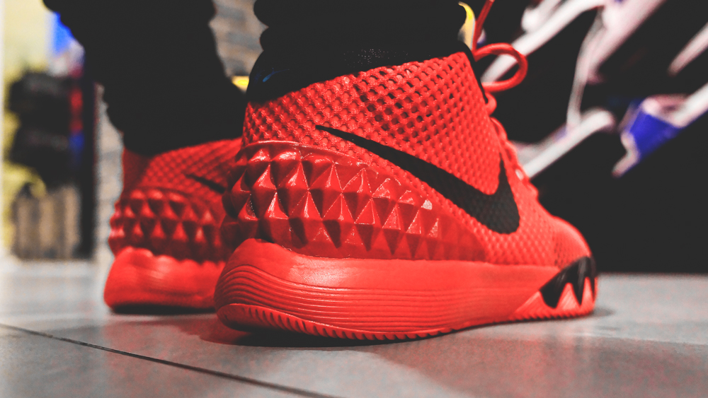 all red kyrie 1s