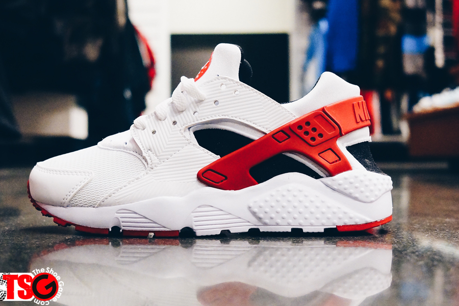 bright red huaraches