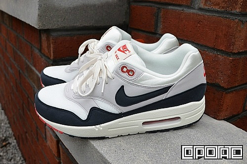 air max 1 white navy red