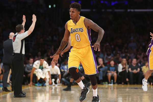 Nick Young Wearing Yeezys In Game 