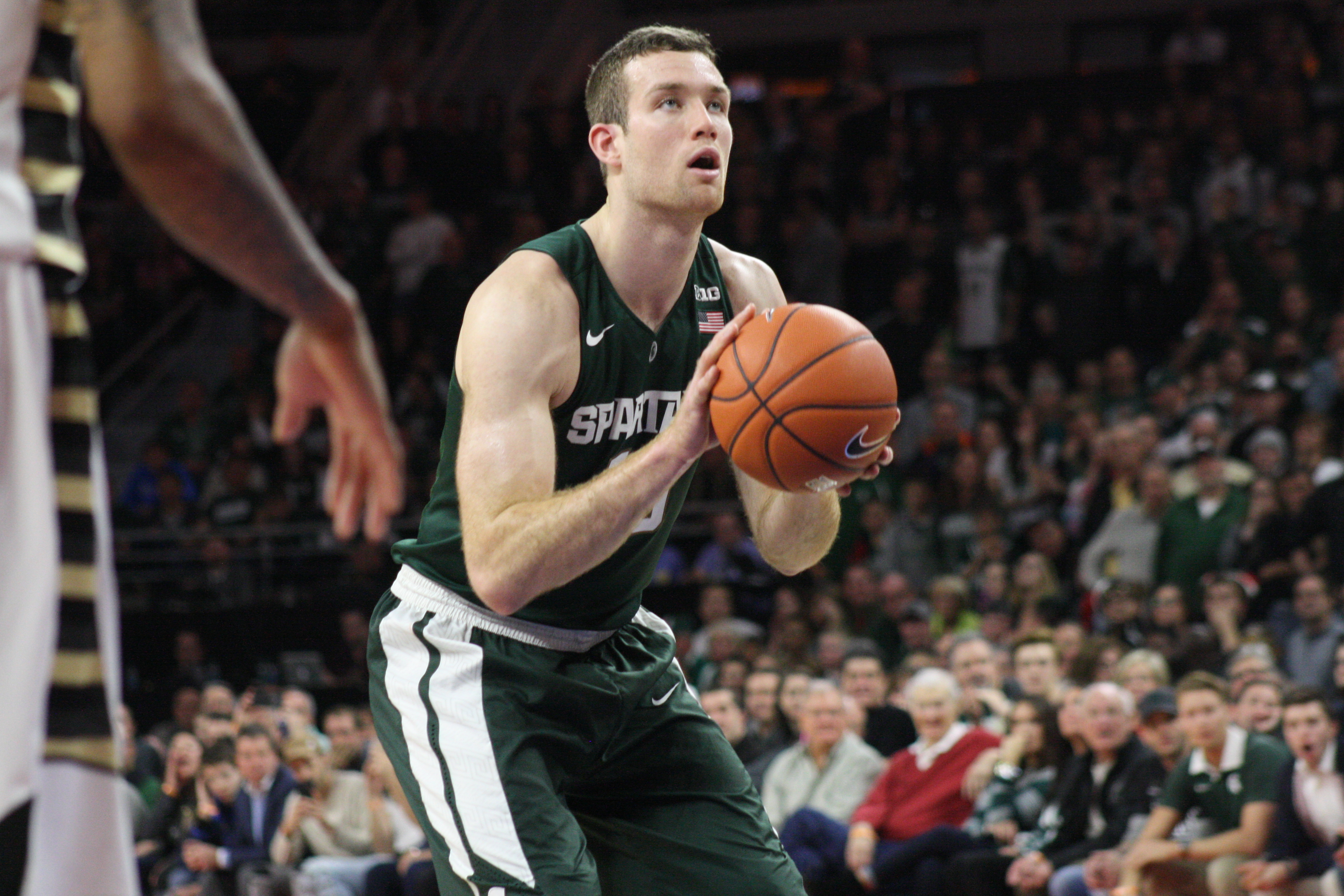 EXCELLENT MICHIGAN STATE BASKETBALL VIDEO: The Matt Costello Dunk vs ...