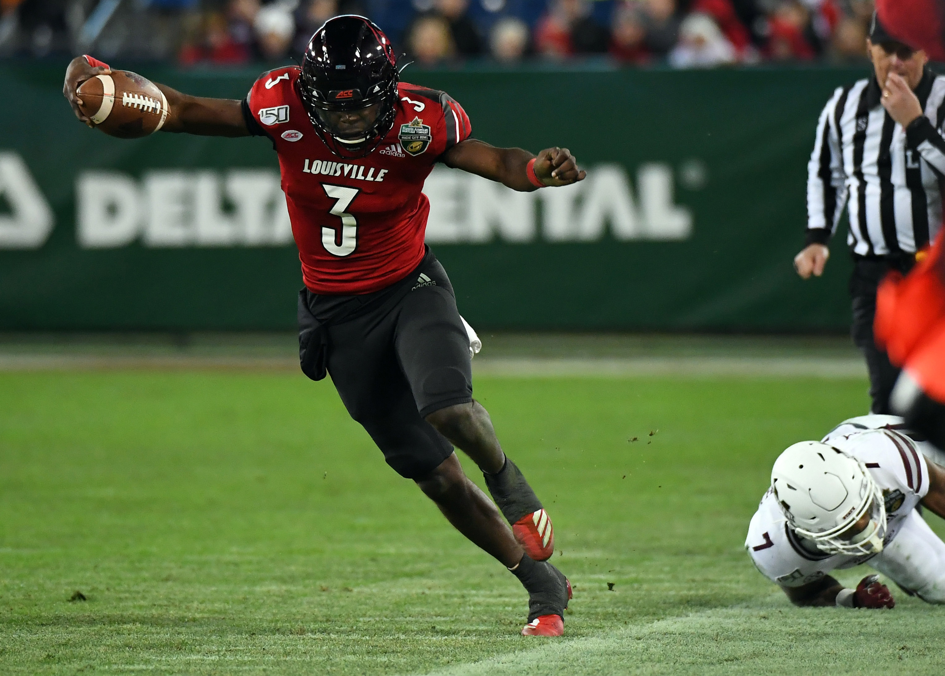 Success builds confidence for Louisville football&#39;s offseason