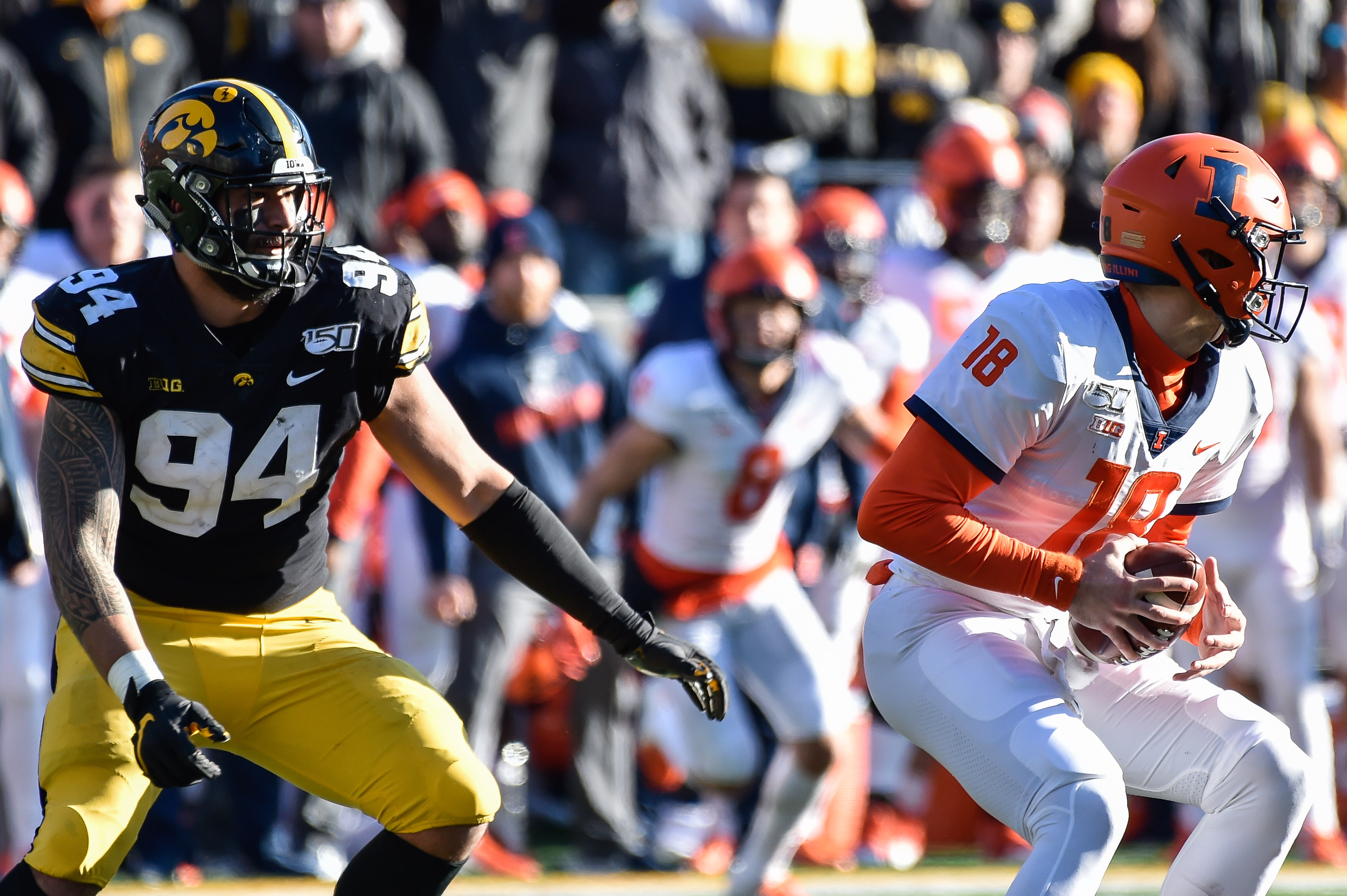 Falcons pick Iowa DE in latest CBS Sports mock draft