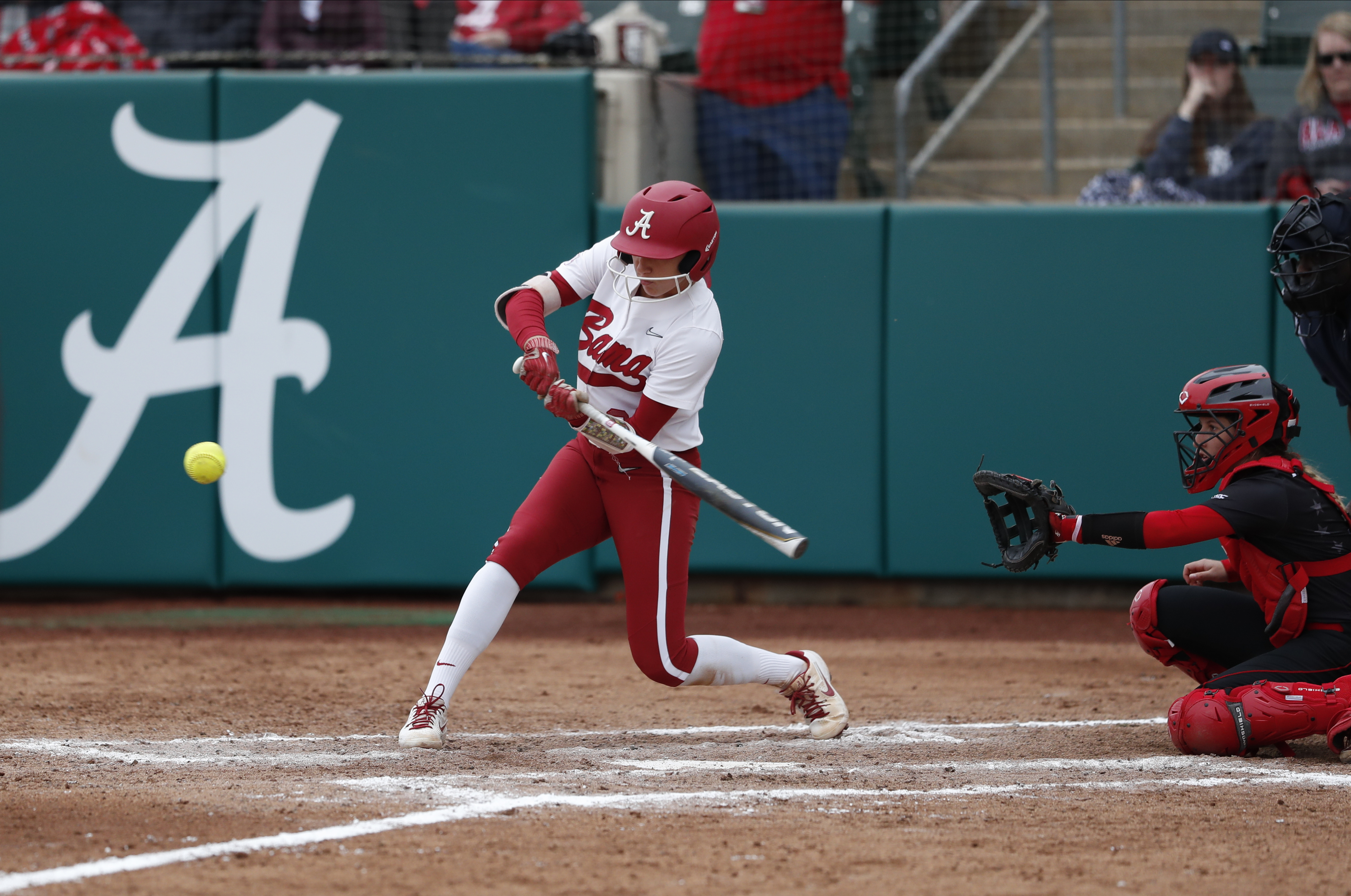 Alabama Softball Sweeps Easton Bama Bash