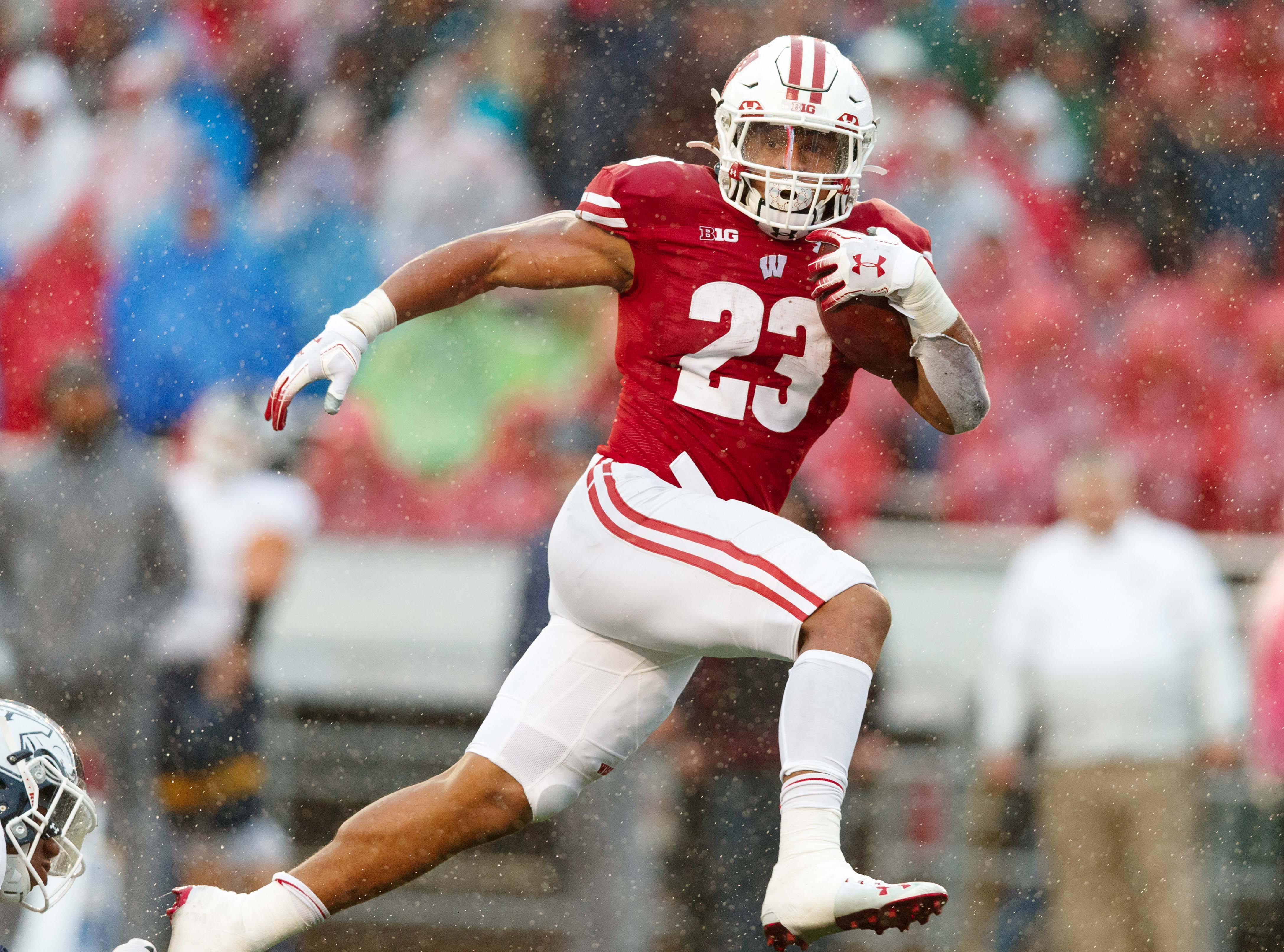 2020 NFL Draft: Jonathan Taylor Predicted to Slide to the 