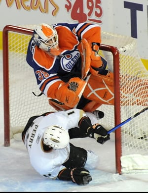 Forsberg gets three assists in Colorado's 6-3 win over Vancouver