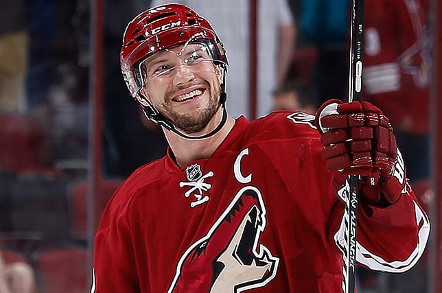Shane Doan is a really good clapper…and he’d like to beat up Mike Smith