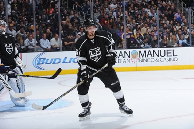 Slava Voynov announces intention to leave NHL, return to Russia