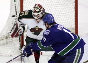 Koivu's shootout goal ruins comeback attempt by Canucks in 5-4 loss to Wild