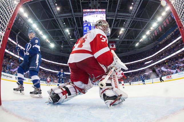 Tyler Johnson helps Lightning solve Mrazek, dominate Red Wings