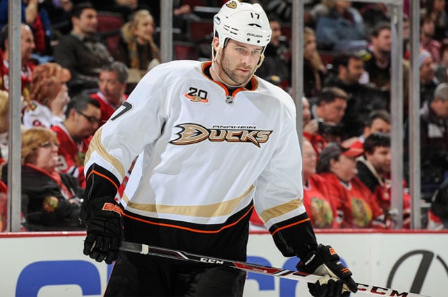 Dustin Penner, NHL king of pancakes, traded to Capitals on Pancake Tuesday