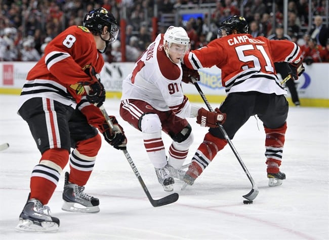 Kyle Turris playing for the Coyotes