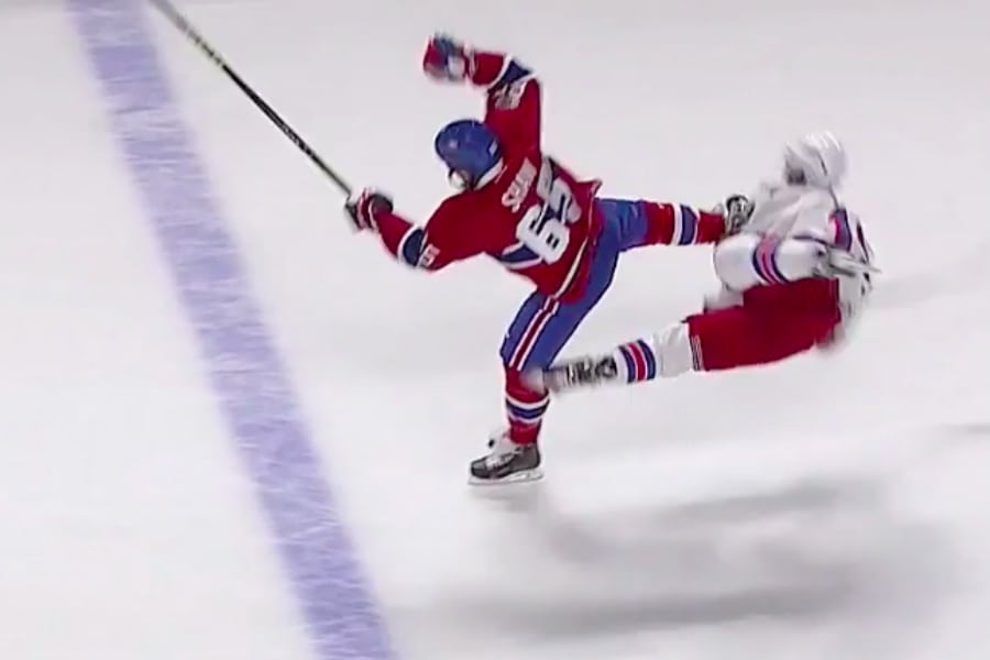 Andrew Shaw given major, game misconduct in first period of return from injury