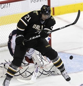 Lehtonen's 17th career shutout, Ott's power-play goal send Stars over Blue Jackets