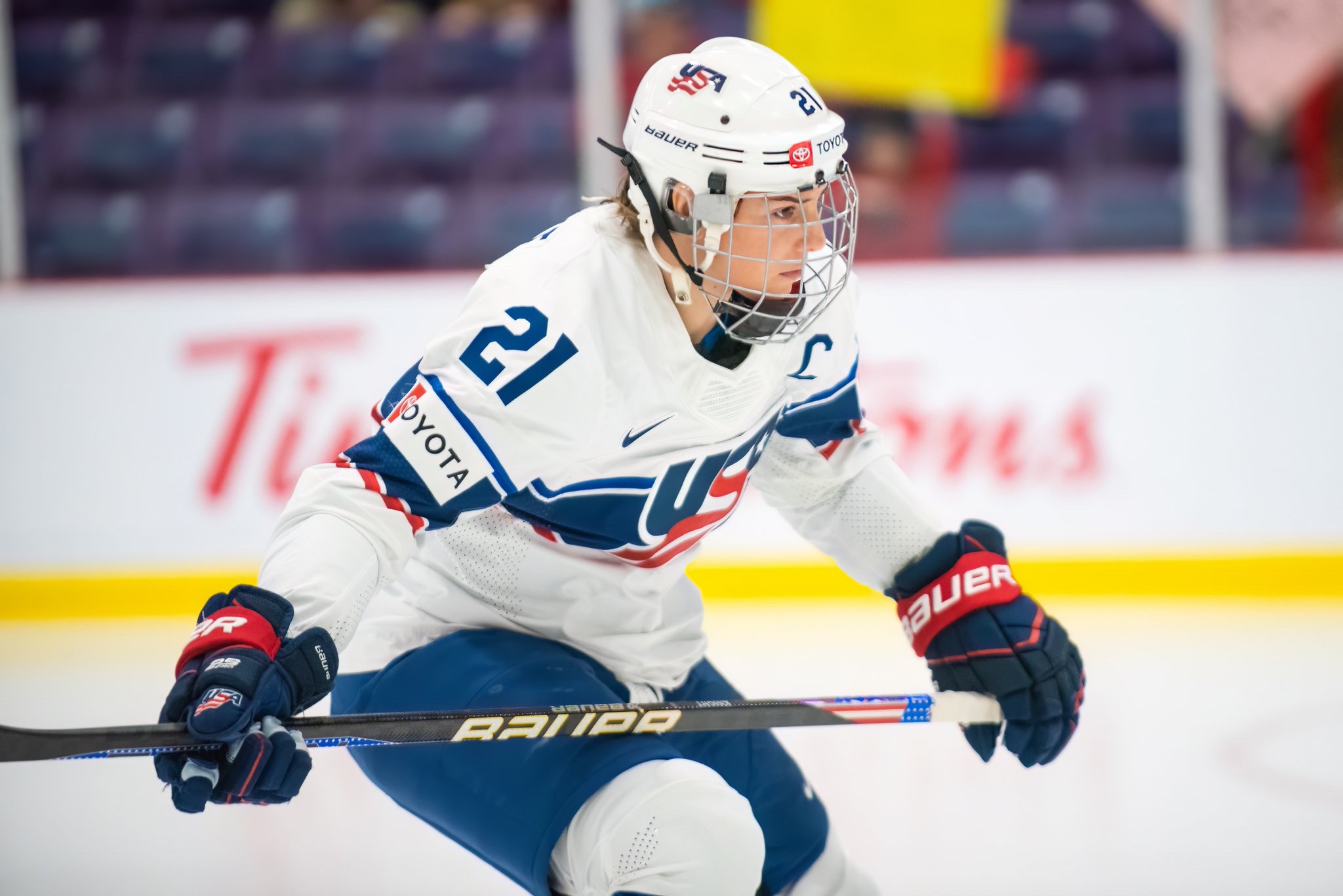 Hilary Knight - Photo by Steven Ellis/ Daily Faceoff - Hilary Knight Handed First IIHF Women's Award