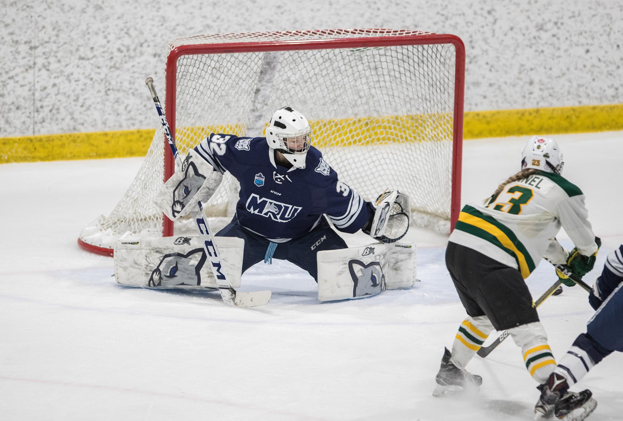 Kaitlyn Ross - Photo by Adrian Shellard - Mount Royal Begins Campaign To Repeat As National Champions