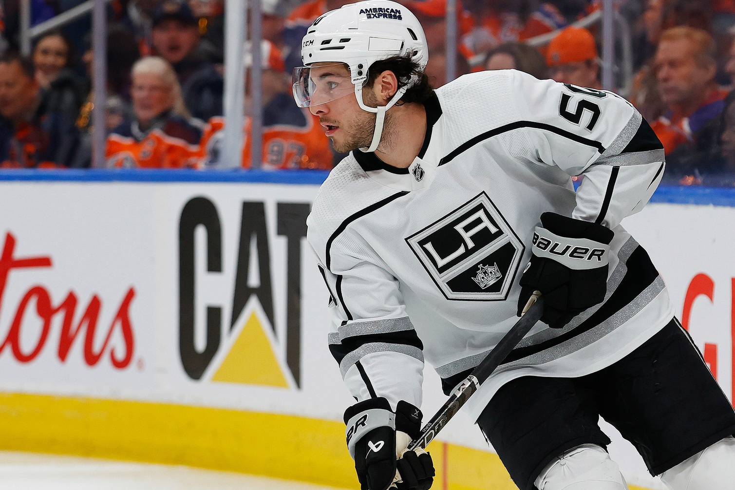 LA Kings News: LA Makes Trade For Early 2024 Draft Pick
