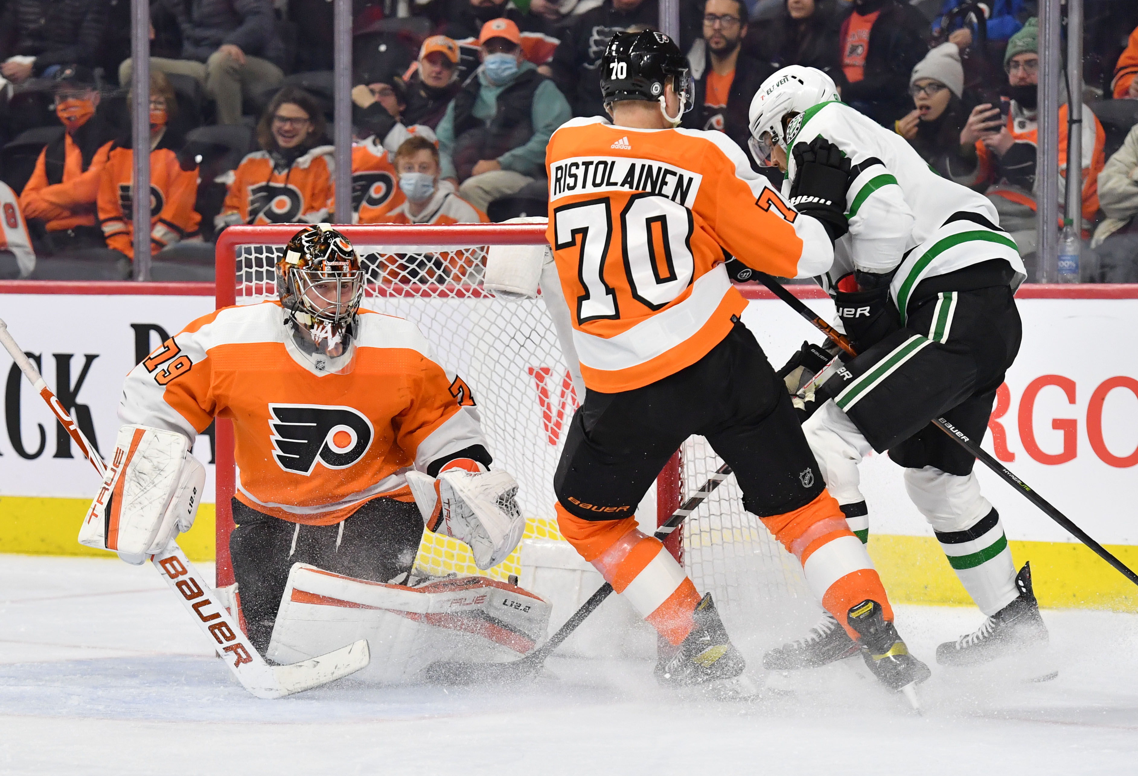 Eric Hartline-USA TODAY Sports - Flyers Defenseman Could be a Fit for Dallas