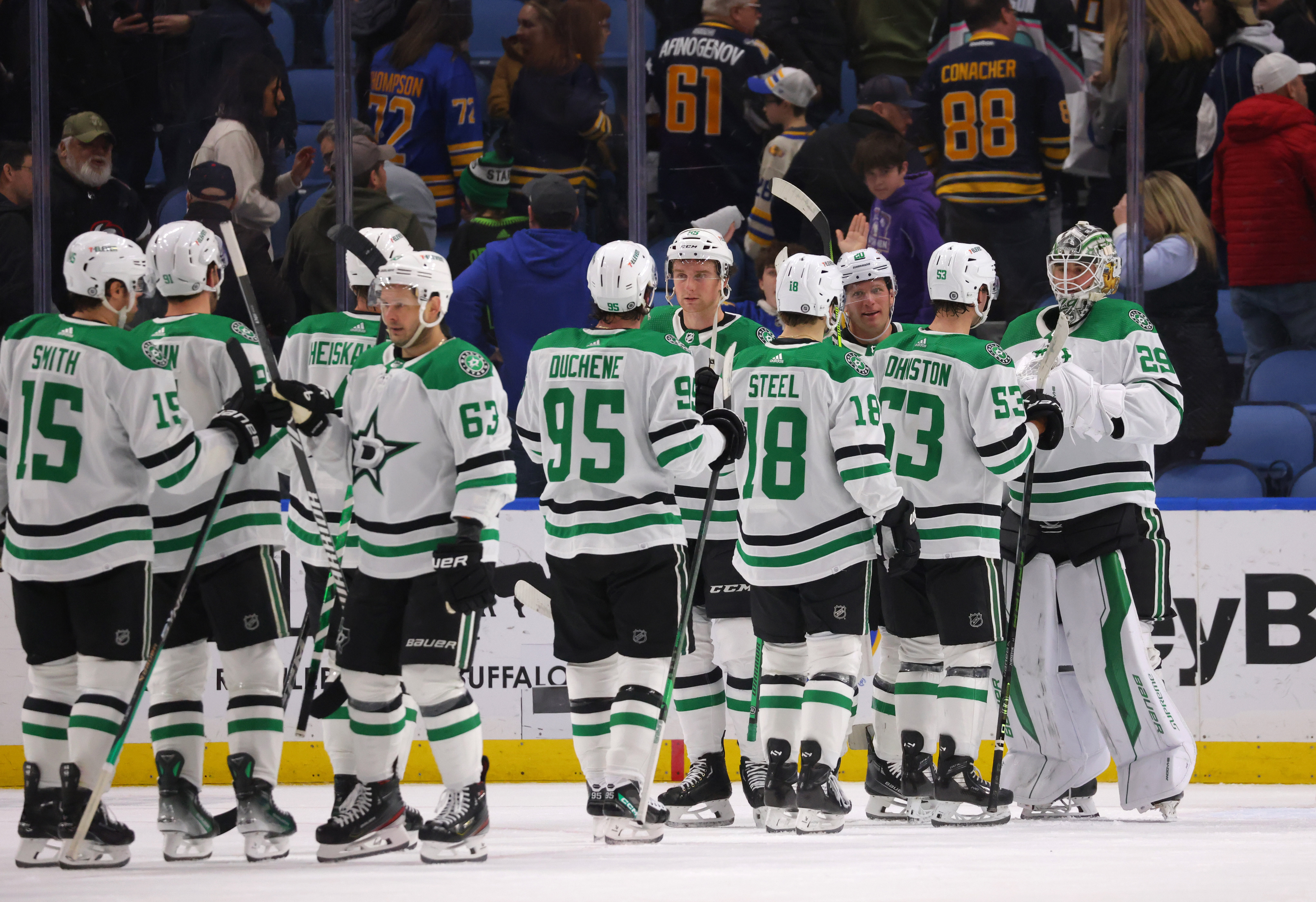 Timothy T. Ludwig-USA TODAY Sports - Road Success a Key to Stars Finishing Strong Down the Stretch