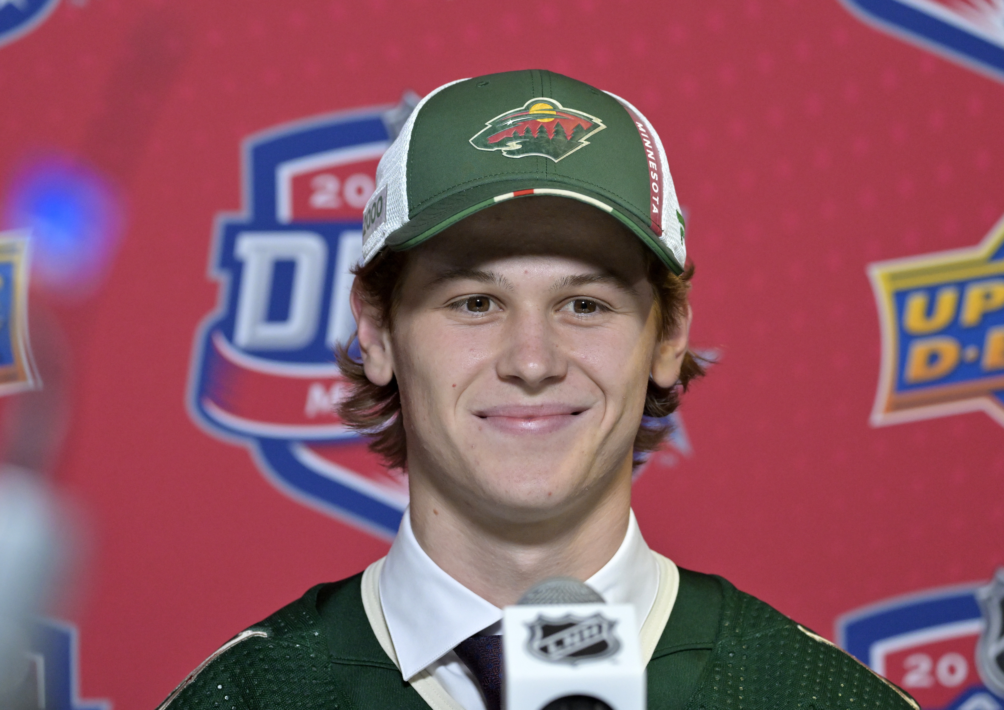 Mandatory Credit: Eric Bolte-USA TODAY Sports - Wild prospect makes SportsCenter's Top Ten