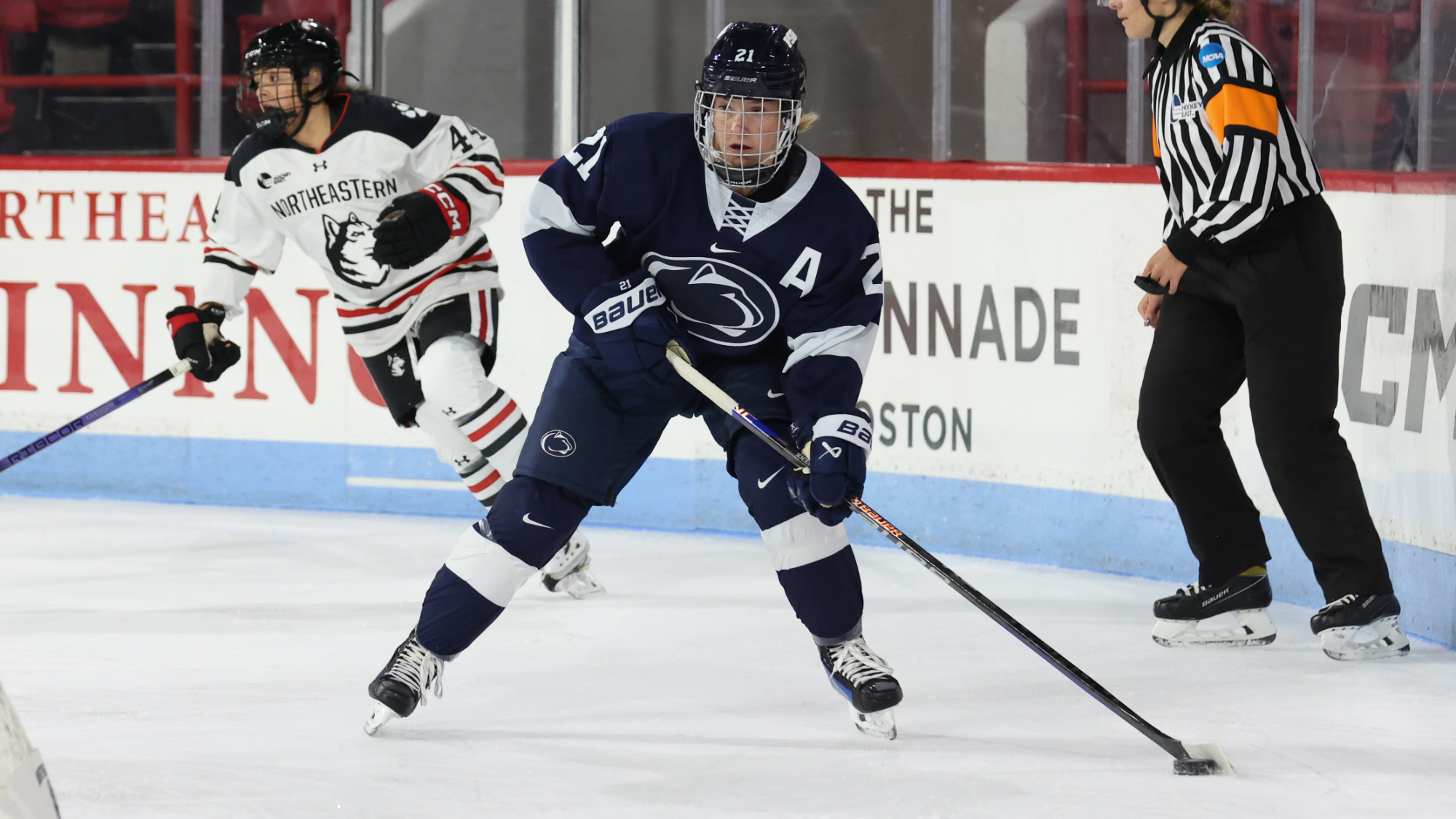 Photo @ Jim Pierce - PWHL Draft: Prospects To Watch At The NCAA National Tournament