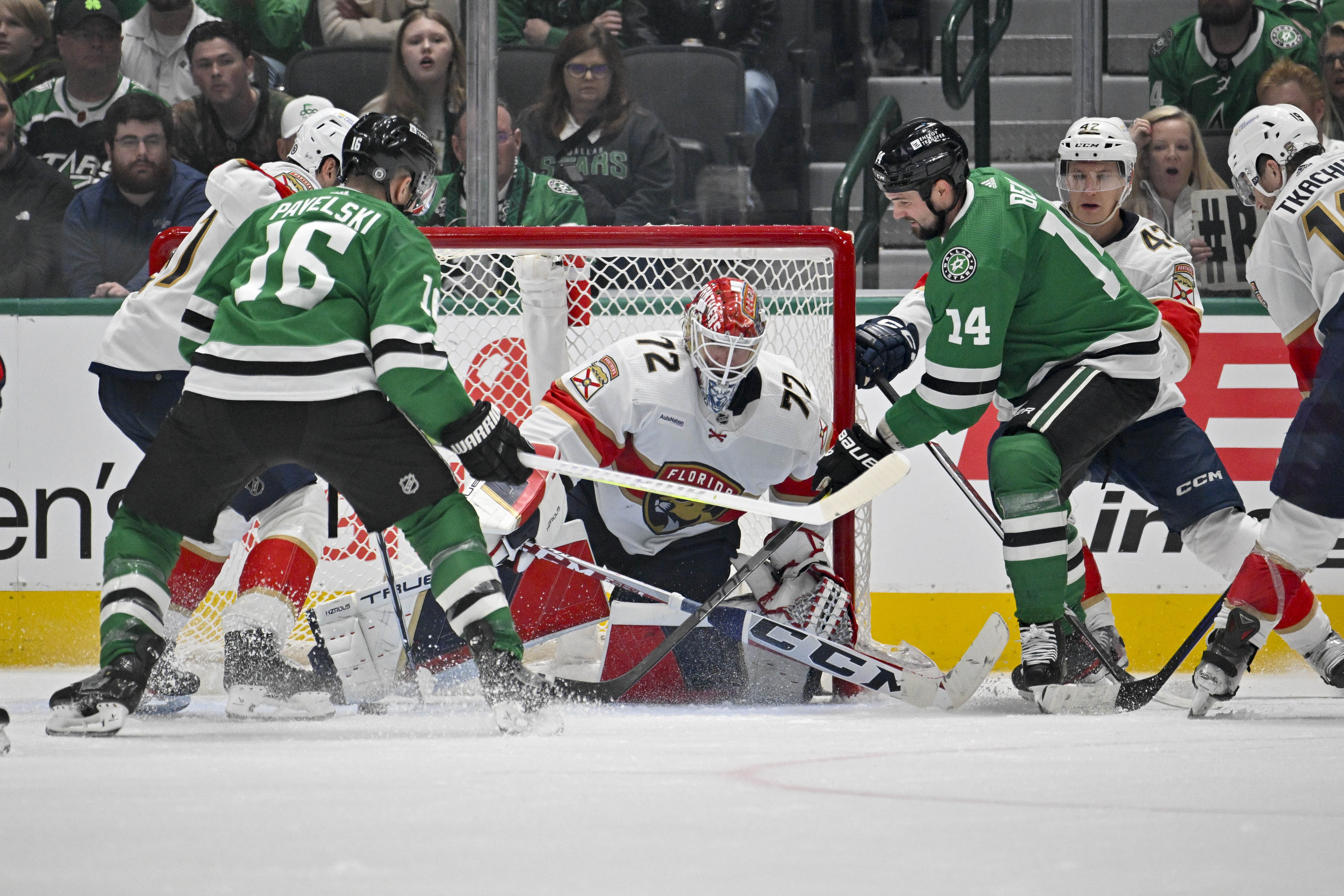 Jerome Miron-USA Today Sports - Panthers Roar Back to Hand Stars Heartbreaking Defeat At Home