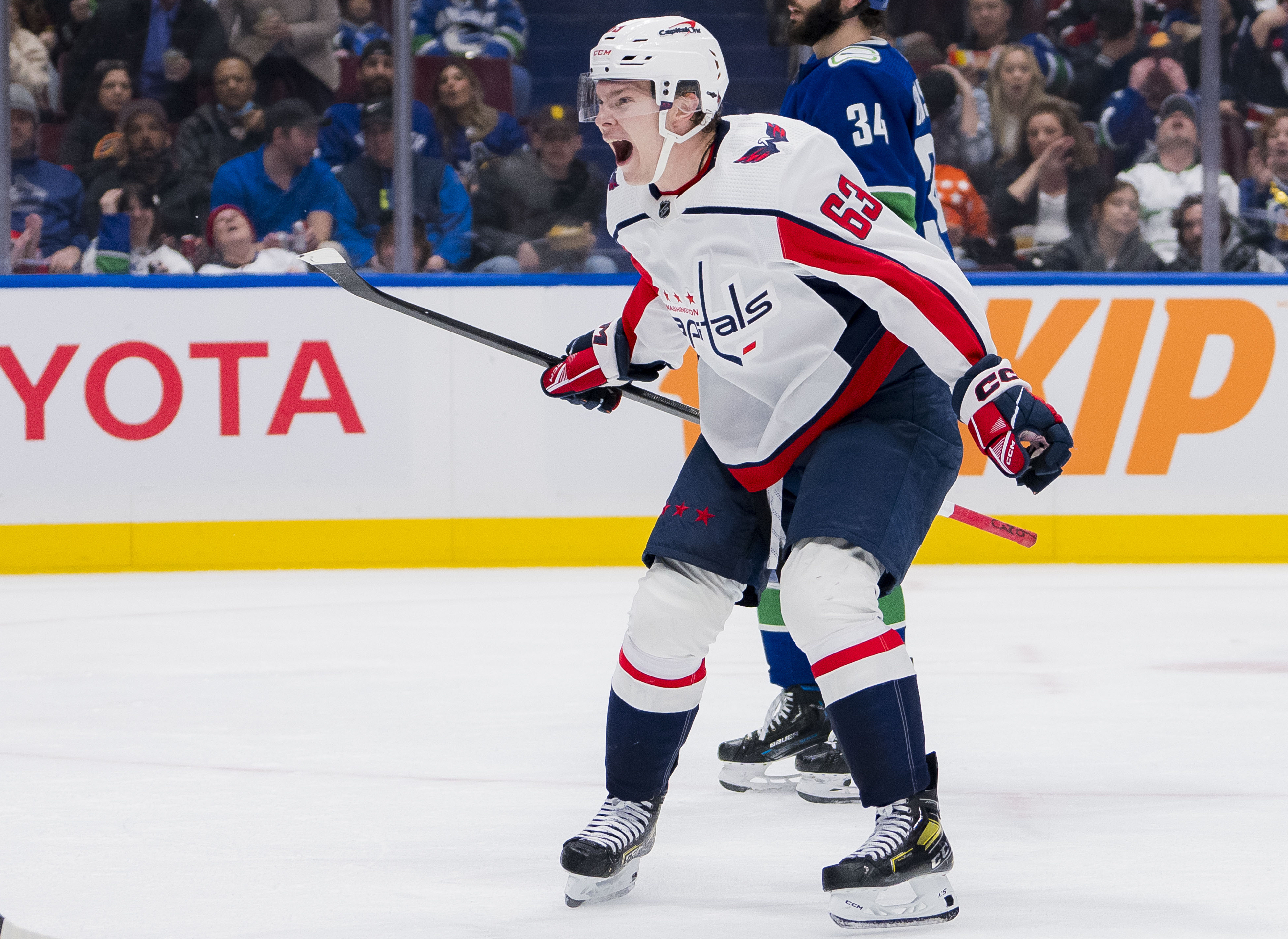 Bob Frid — USA TODAY Sports - From Improved English To Stronger Play, Here's How Miroshnichenko Has Earned Place Up With Capitals At Critical Point In Season