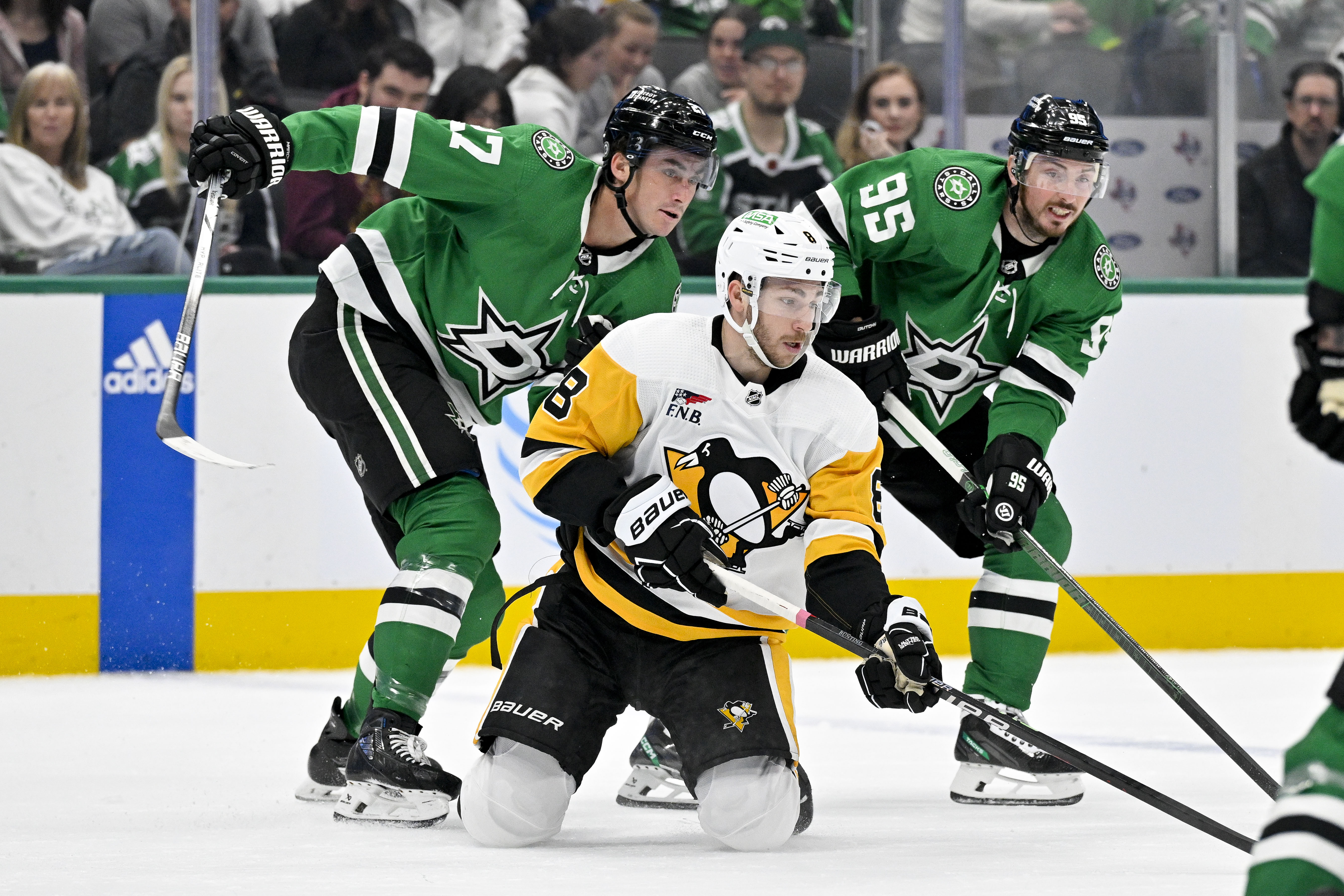 Jerome Miron-USA TODAY Sports - Stars Complete Another Season Sweep with Win Against Penguins