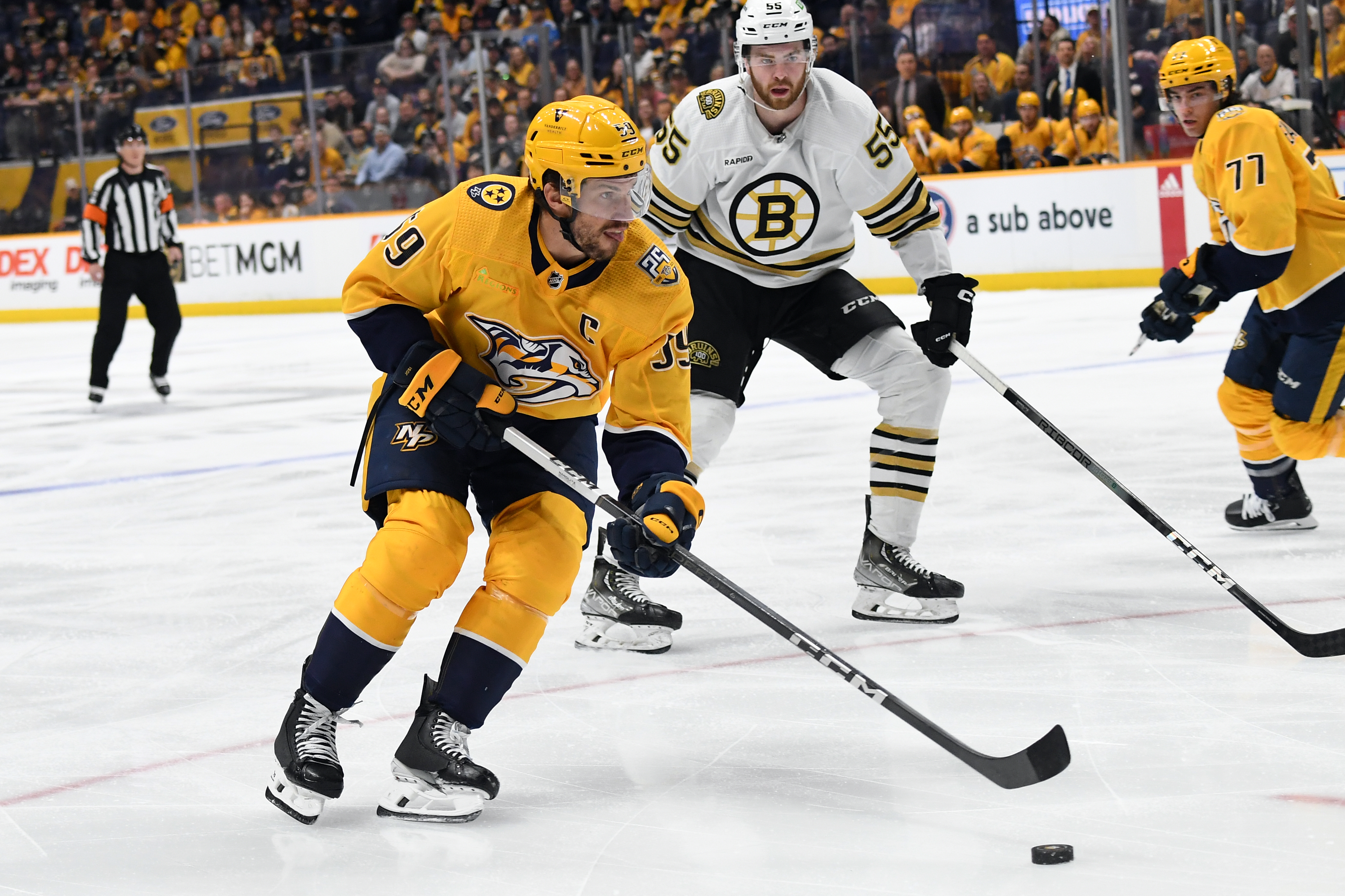 Power Play Woes Haunt Predators in Loss to Bruins