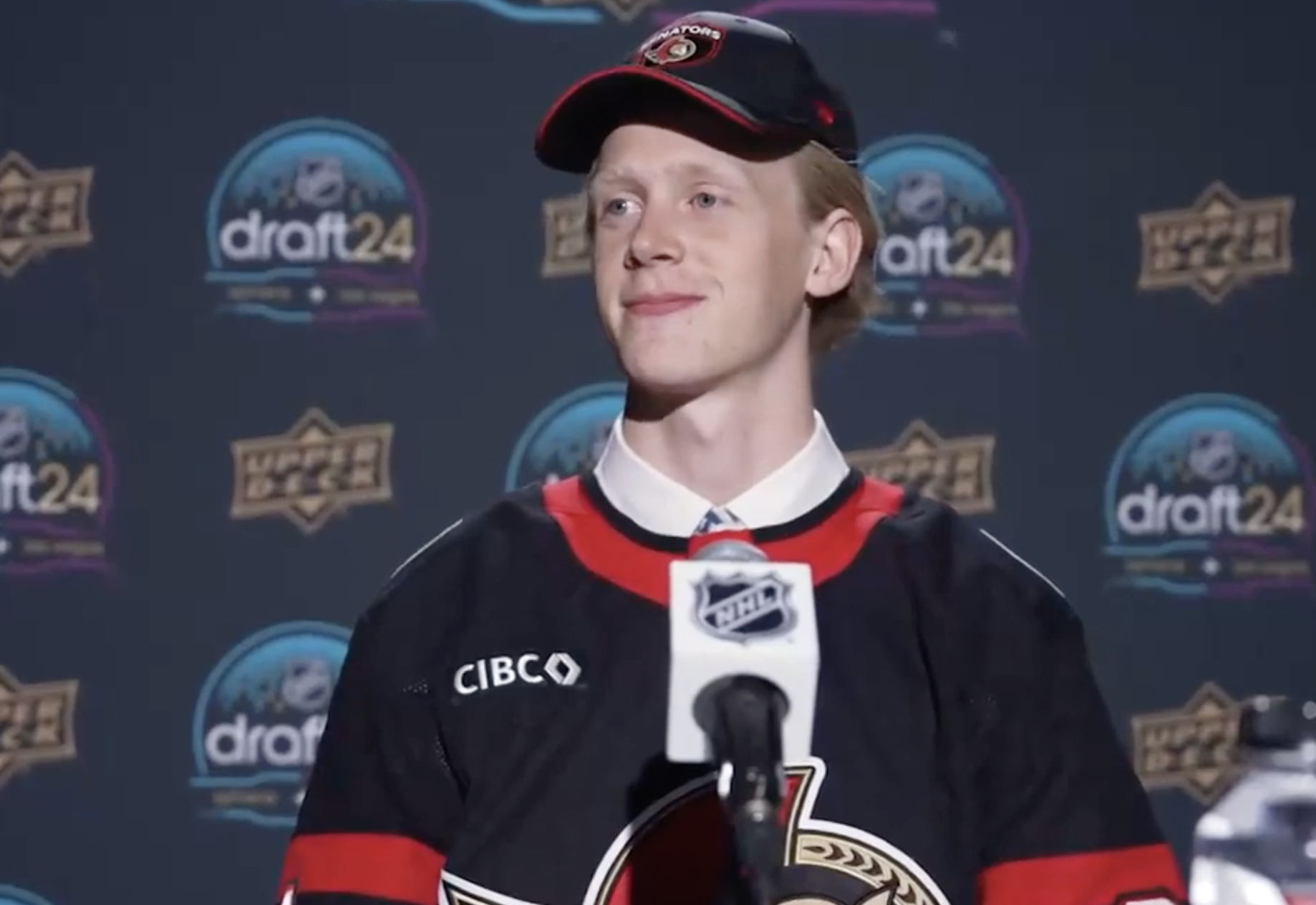 Ottawa Senators' second-round pick, 6-foot-7 Swedish defenceman Gabriel Eliasson, meets the media. (Image credit NHL.com) - 6-Foot-7 Ottawa Senators Prospect Ready to Stand Tall in the OHL