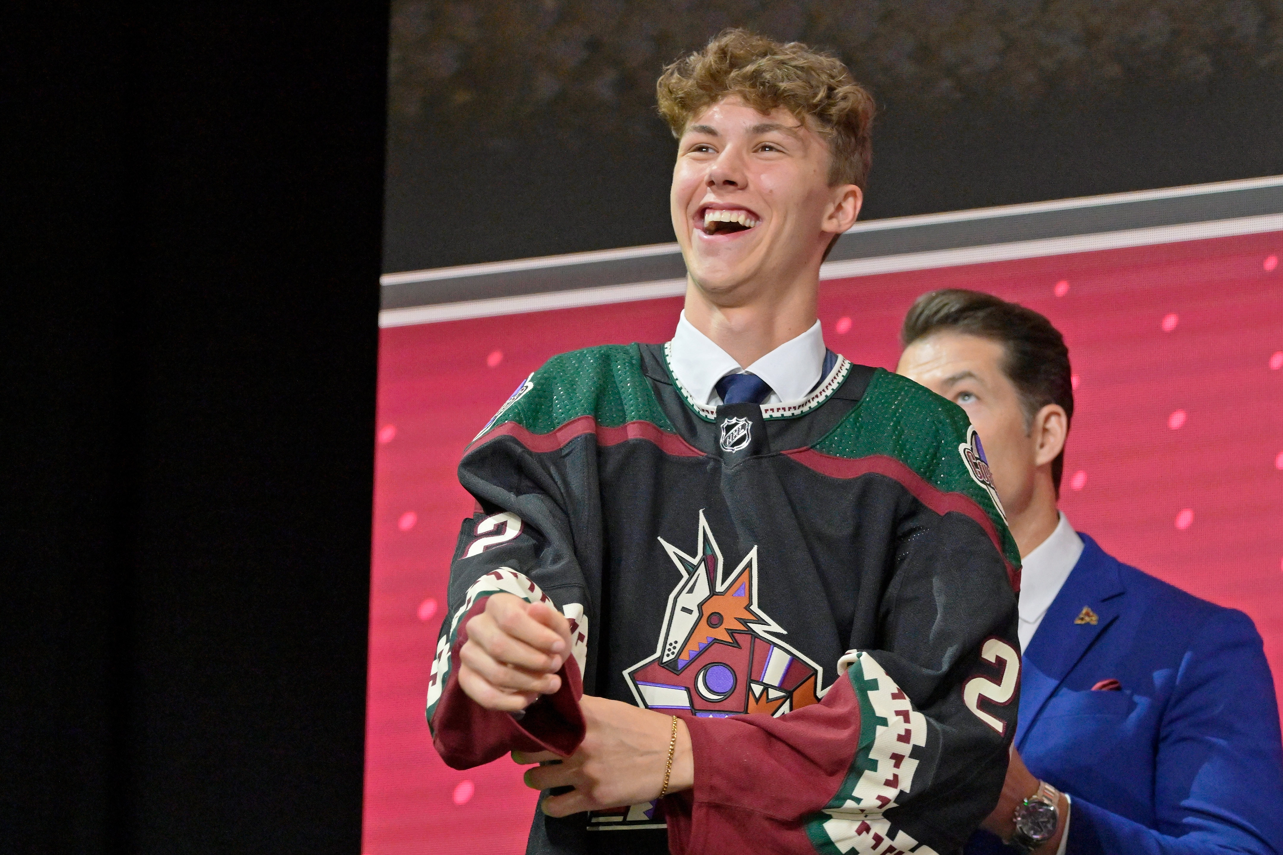 Utah HC Calls Up Touted Defence Prospect