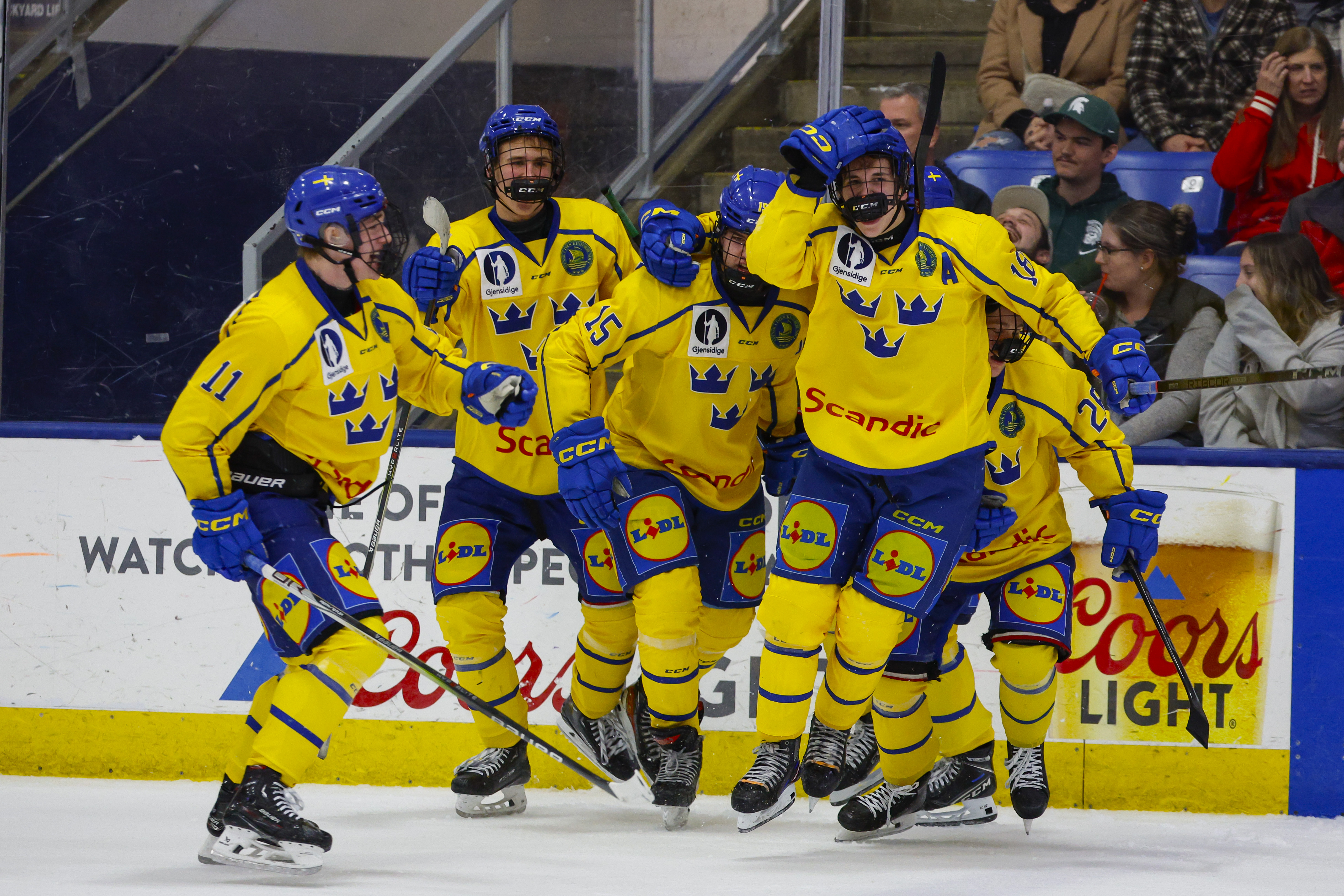 © Brian Bradshaw Sevald-USA TODAY Sports - Boumedienne, Ihs-Wozniak highlight Sweden's Hlinka Gretzky Cup roster