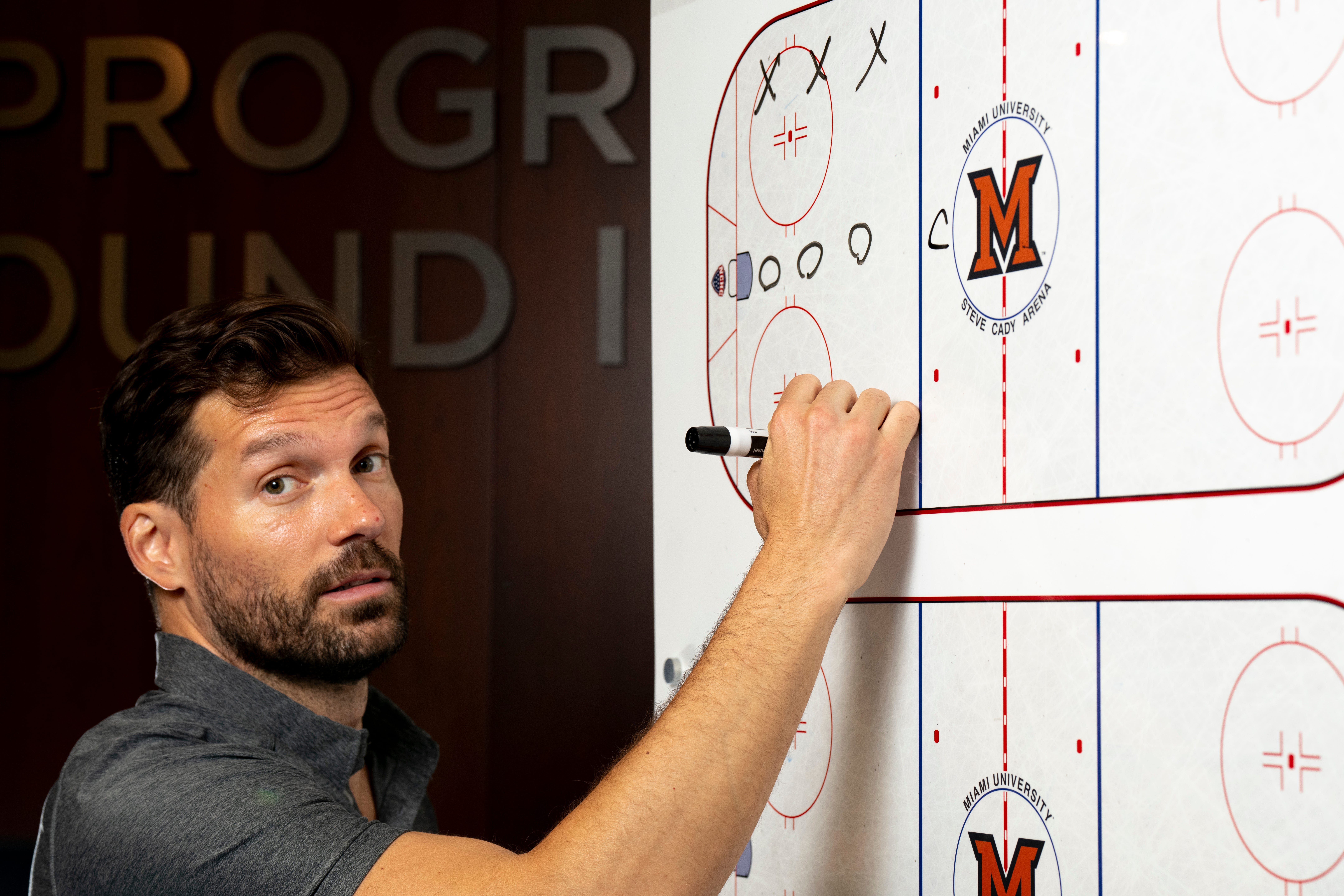 Albert Cesare/The Enquirer / USA TODAY NETWORK - Former Sacred Heart defender Conner Hutchison transfers to Miami