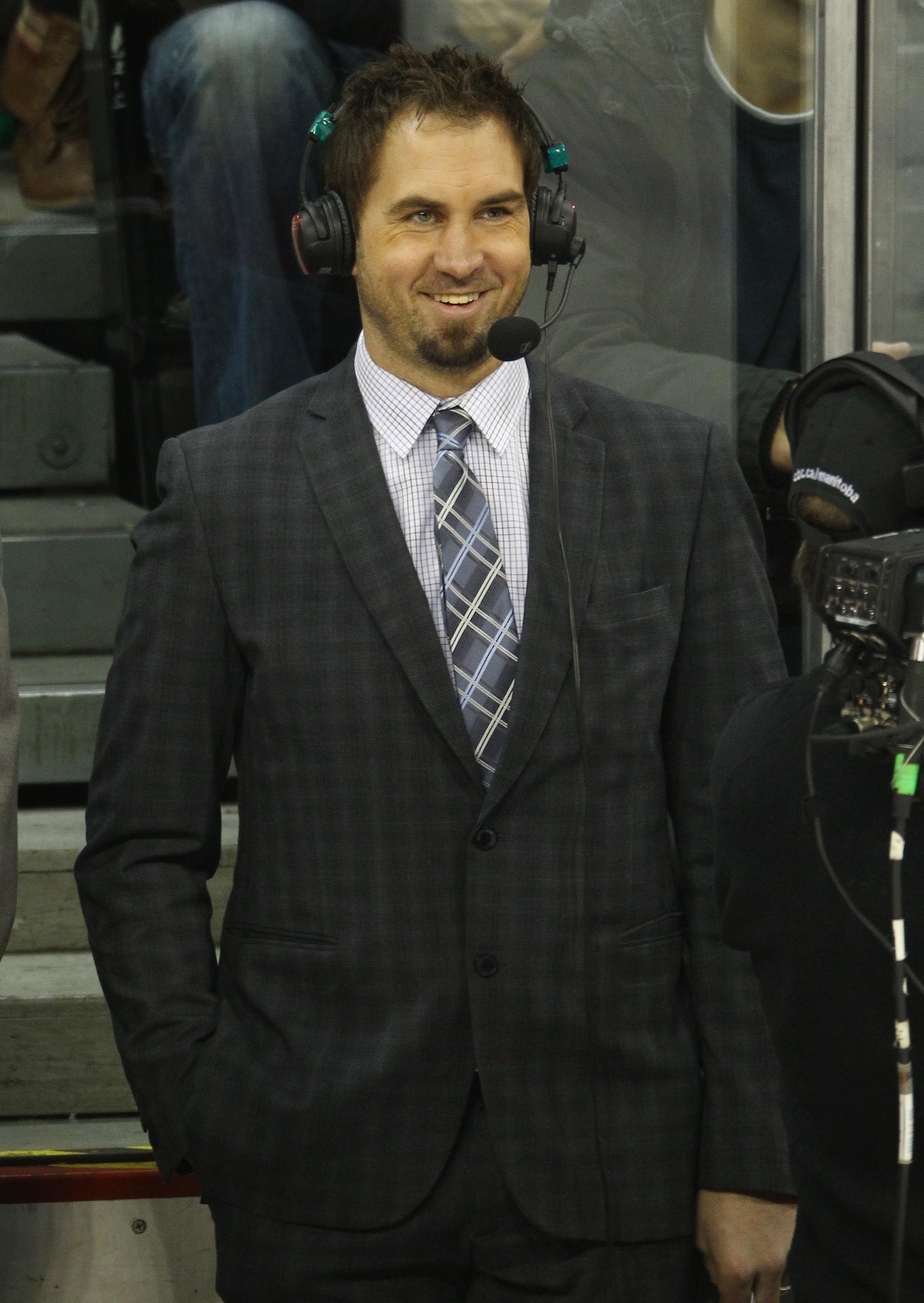 om Szczerbowski-Imagn Images - Golden Knights' TV Analyst Joins Prime Monday Night Hockey Broadcast Team