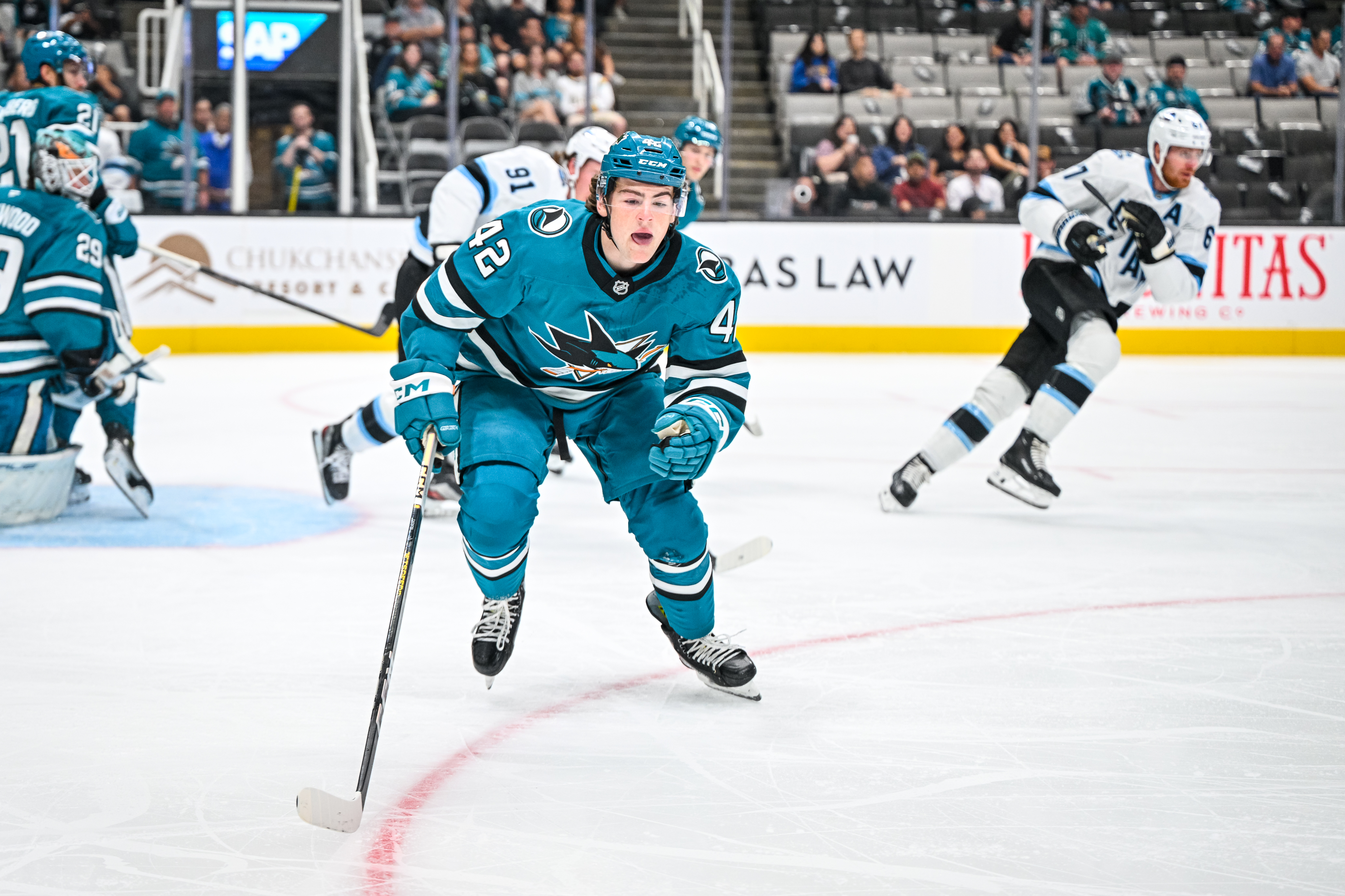 Dean Tait - Sport Shots - Sharks Preseason Player Spotlight: Luca Cagnoni Shows Inexperience In Loss To Utah HC
