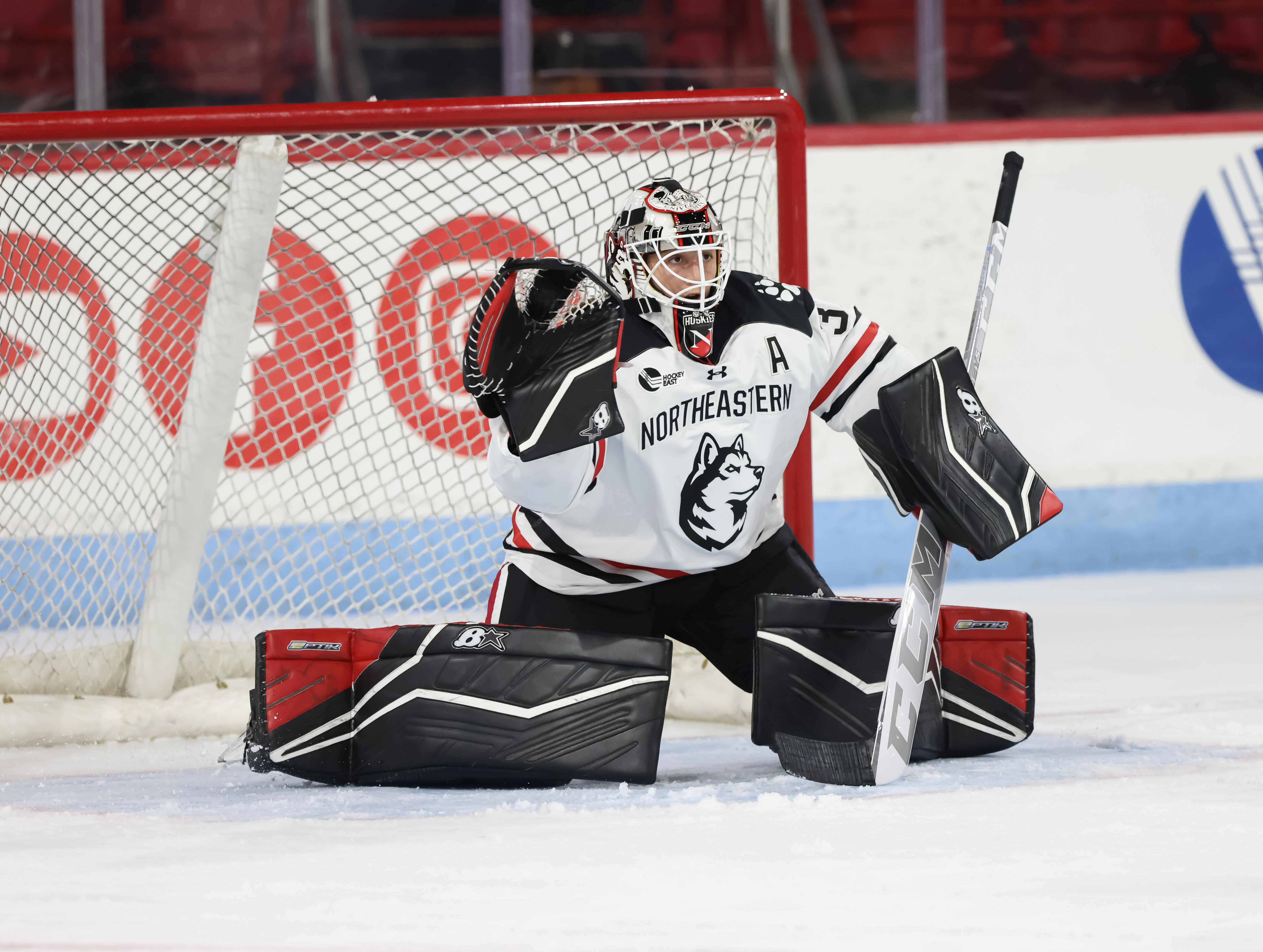 Photo by Jim Pierce / Northeastern - Four Games, Three Shutouts For Gwyneth Philips